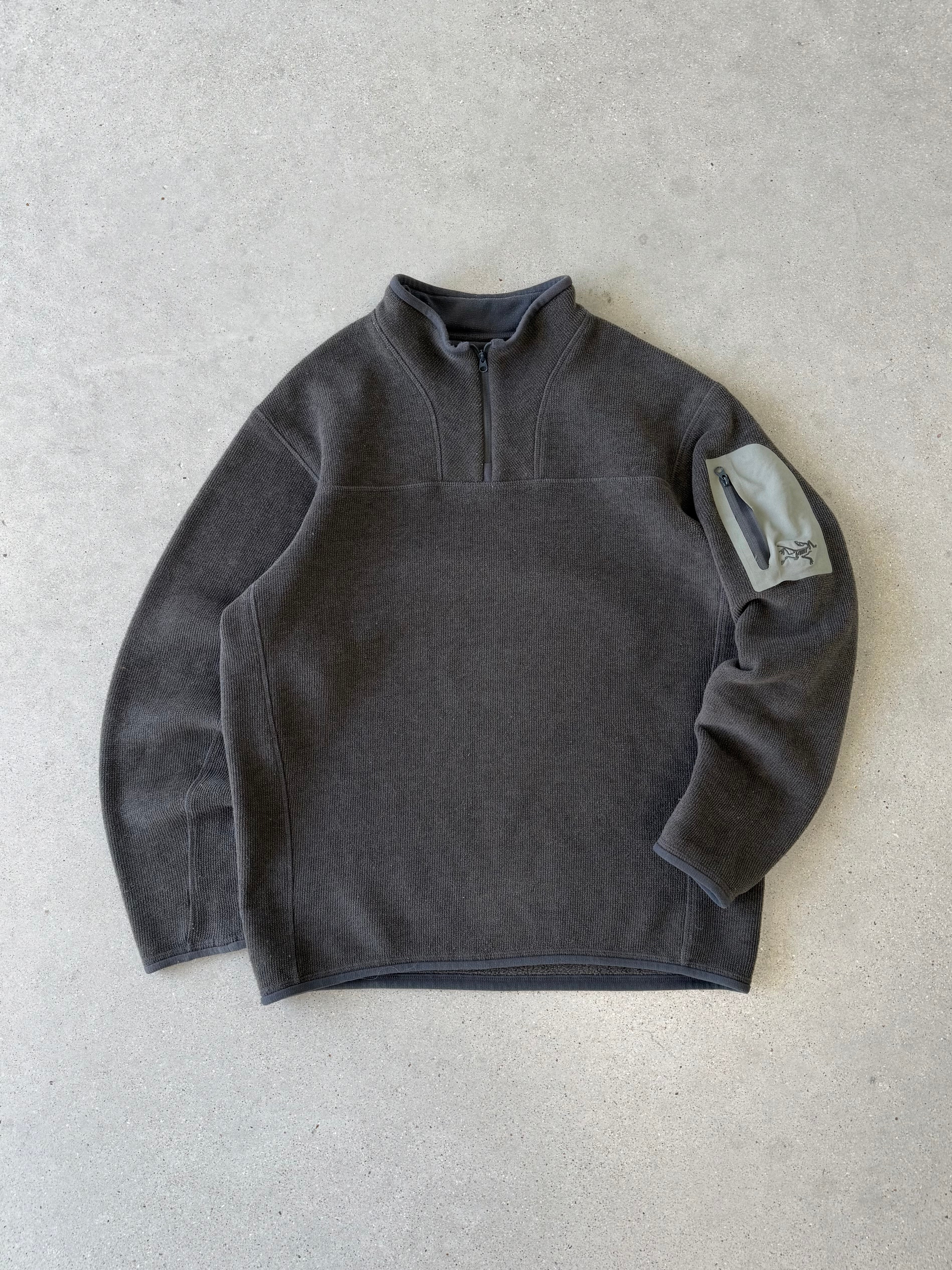Vintage Arc'Teryx Quarter-zip Jacket - S