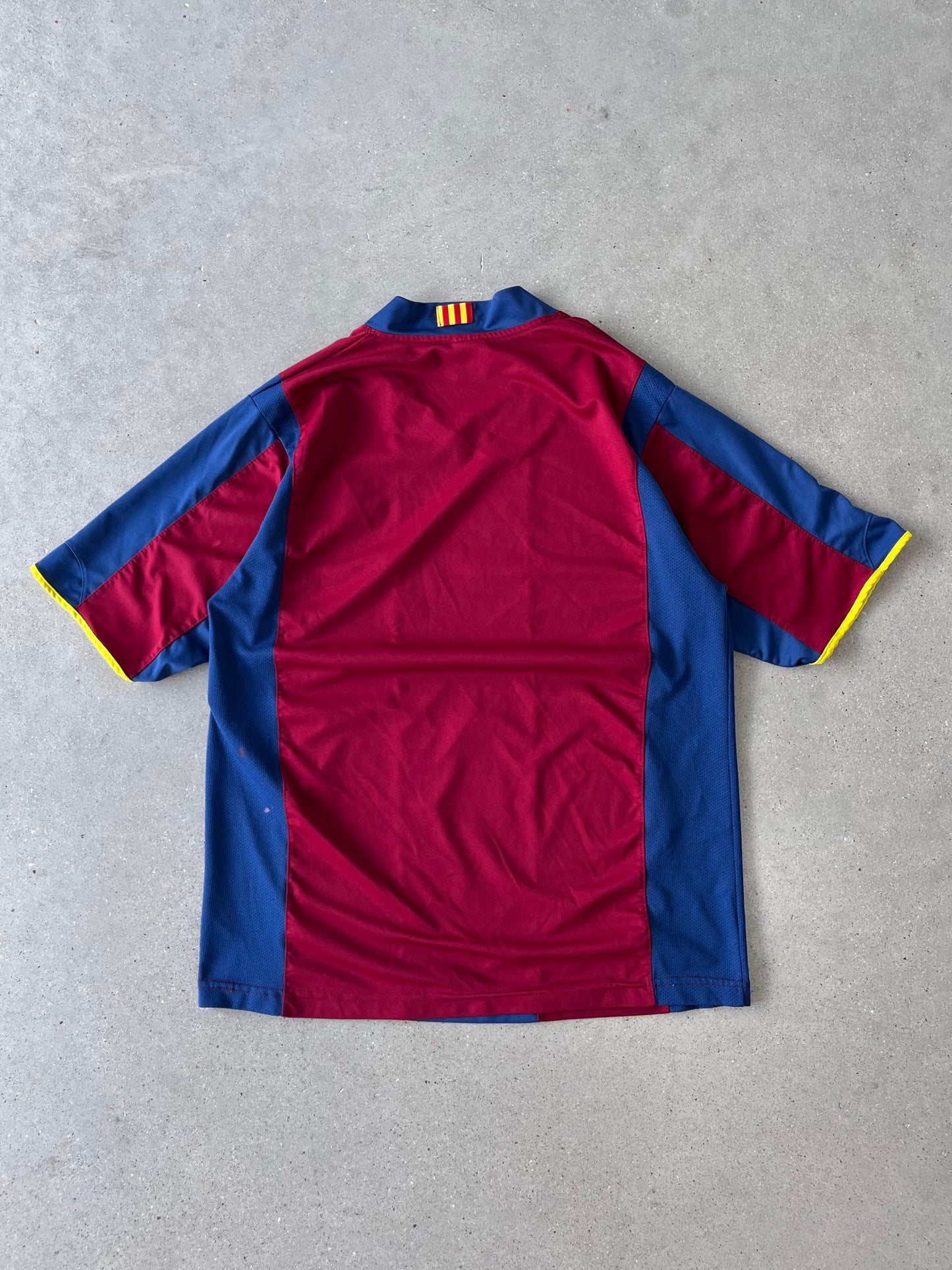 Vintage 2007 Barcelona Jersey - L