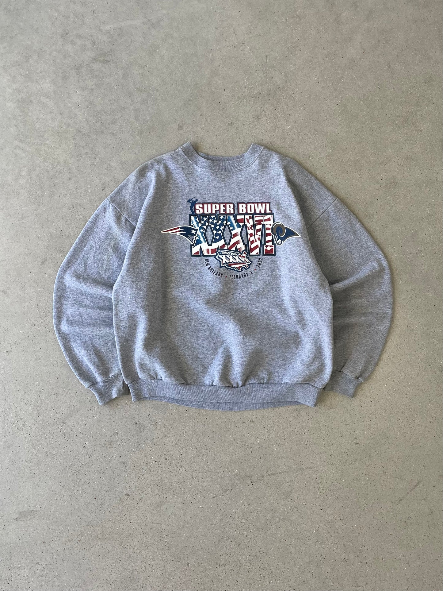 Vintage Patriots x Rams Super bowl Sweatshirt - XL