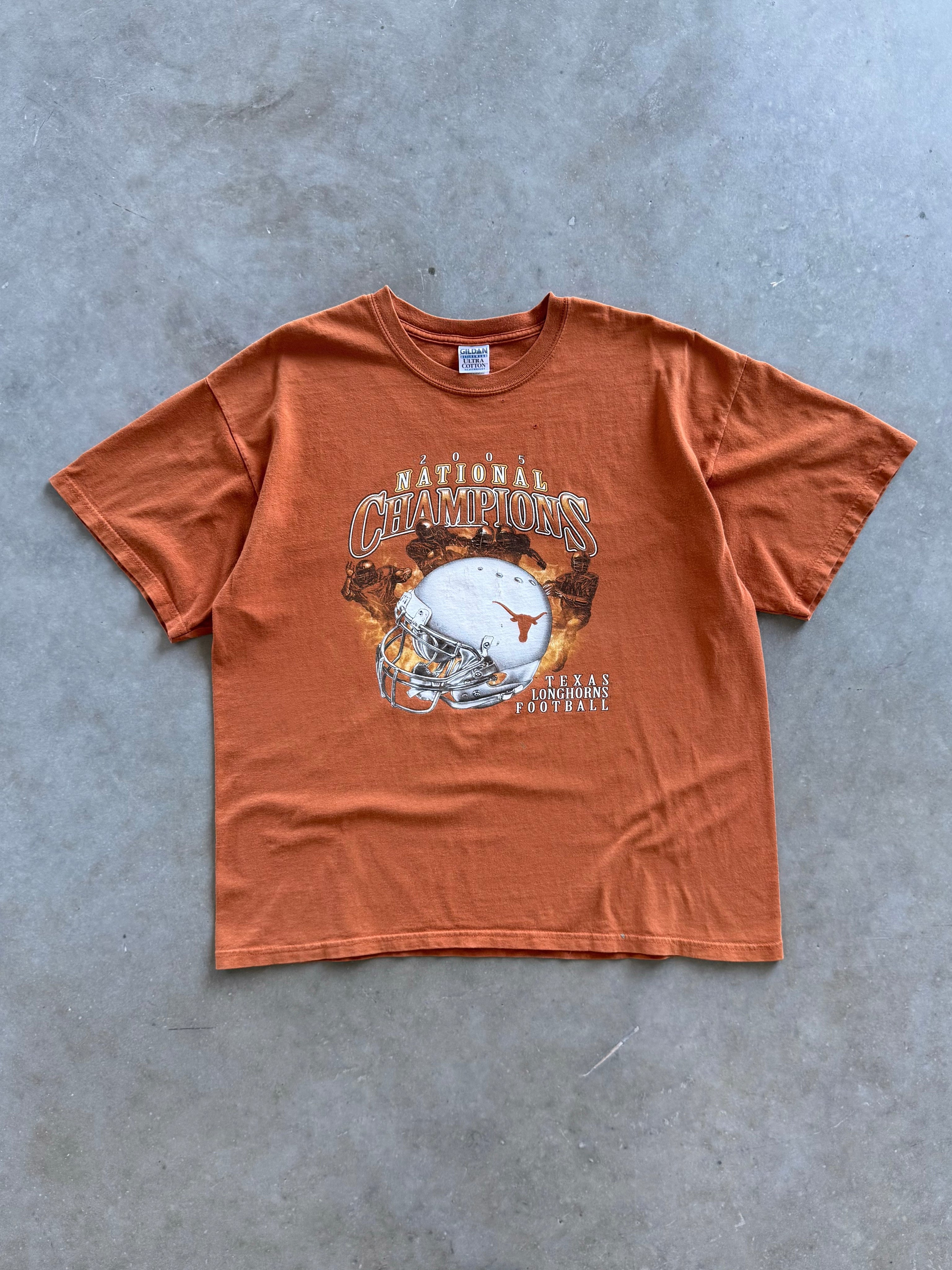 Vintage 2005 Texas Longhorns FootballT-shirt (XL)