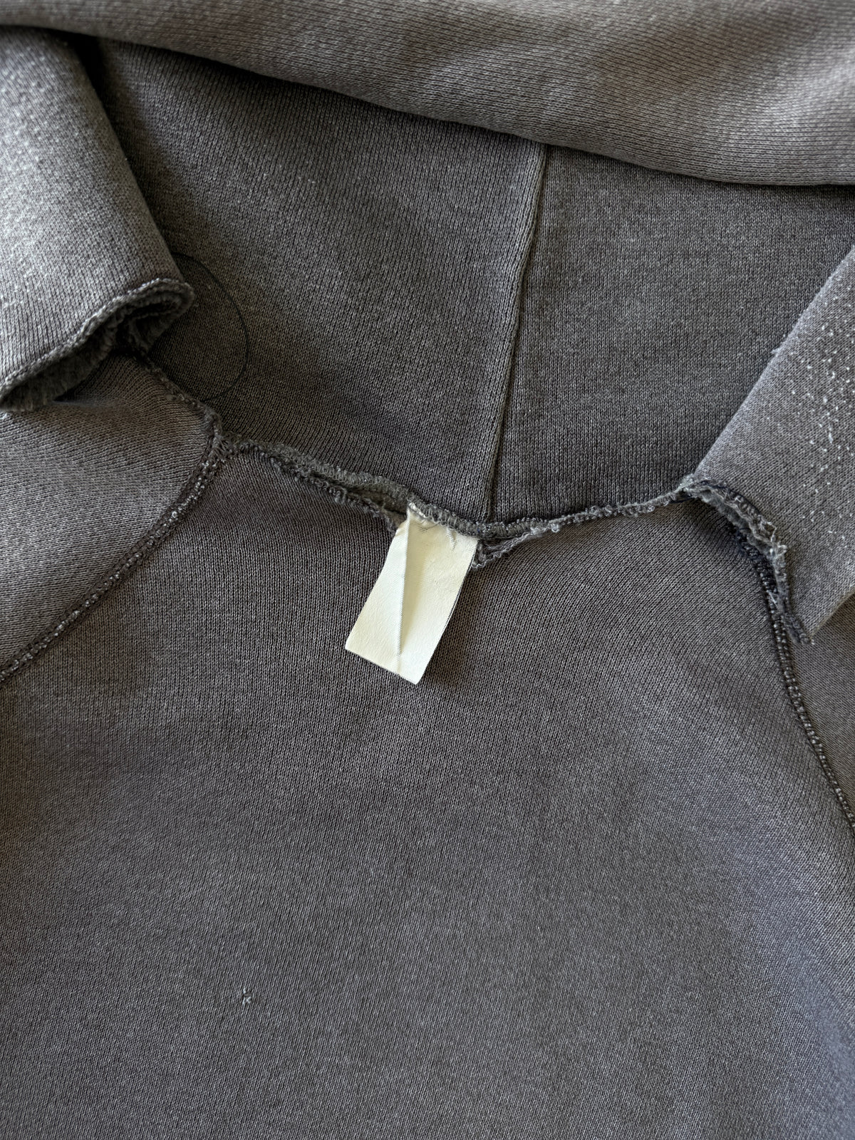 Vintage 1980s Distressed Charcoal Hoodie (L)
