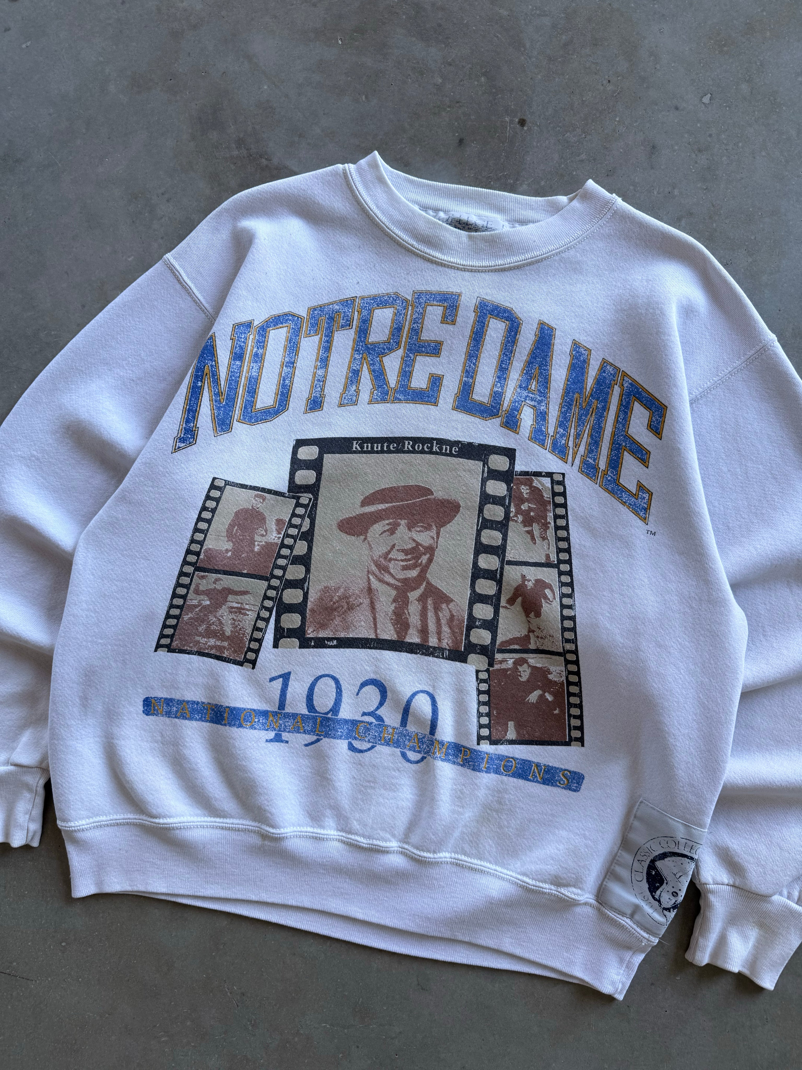 Vintage 1990s Notre Dame "Knute Rockne Era"Sweatshirt (L)