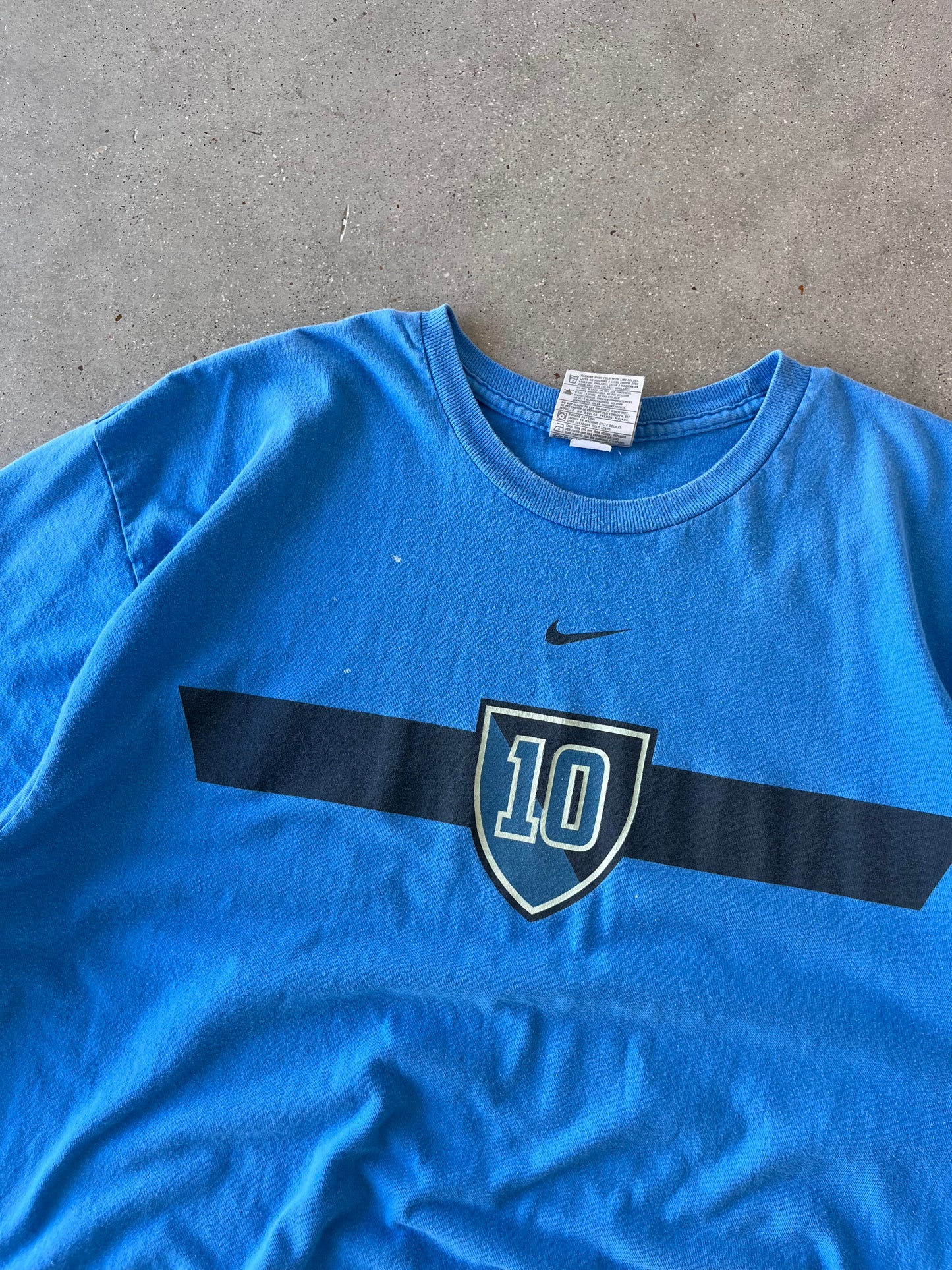 Vintage Nike #10 Center Swoosh Tee - XL