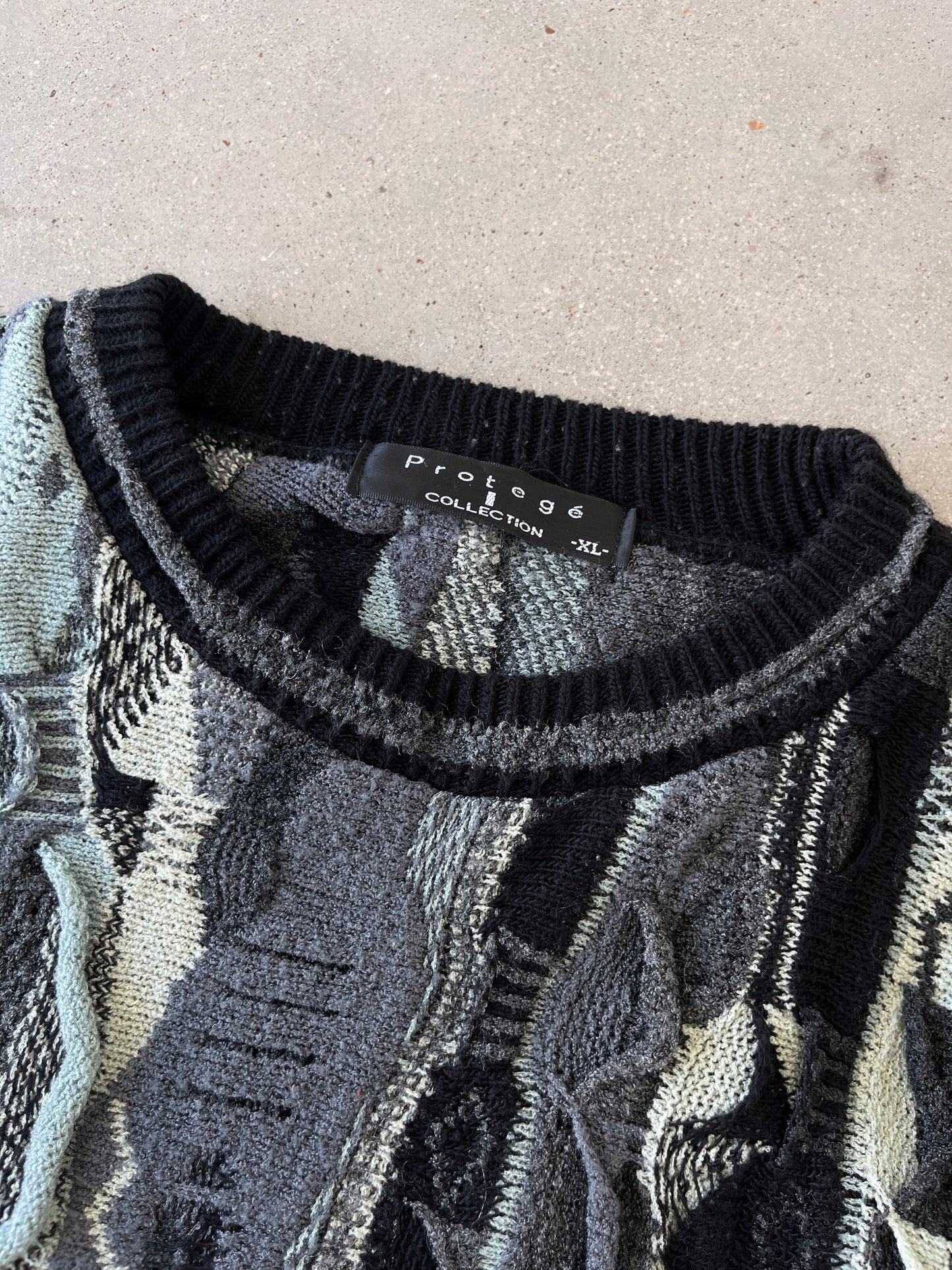 Vintage Protegé Abstract Knitted Sweater - XL