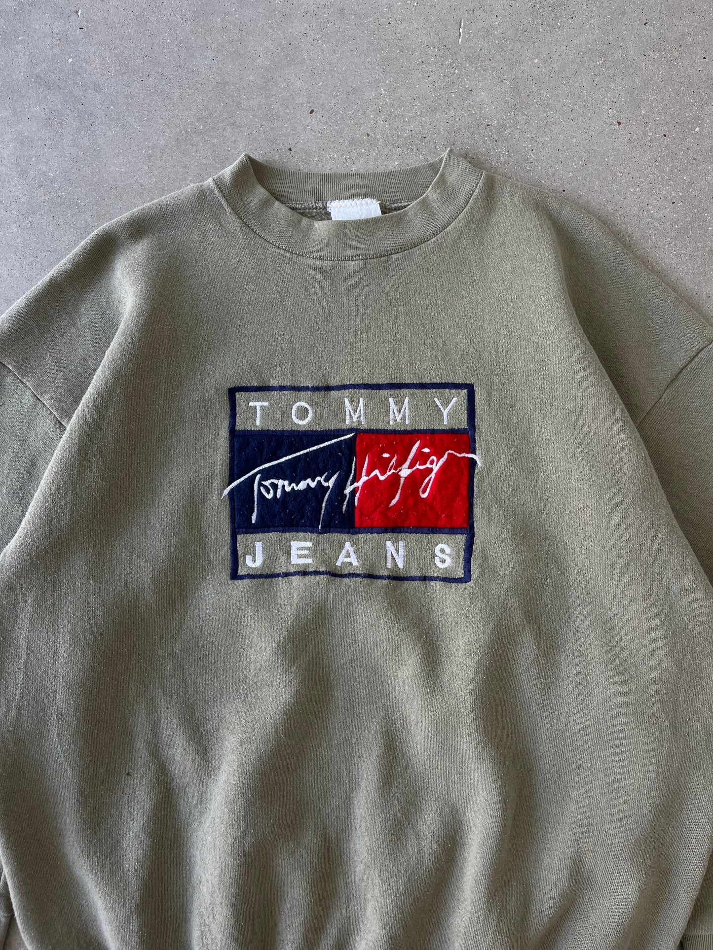 Vintage Tommy Hilfiger Sage Olive Crewneck - L