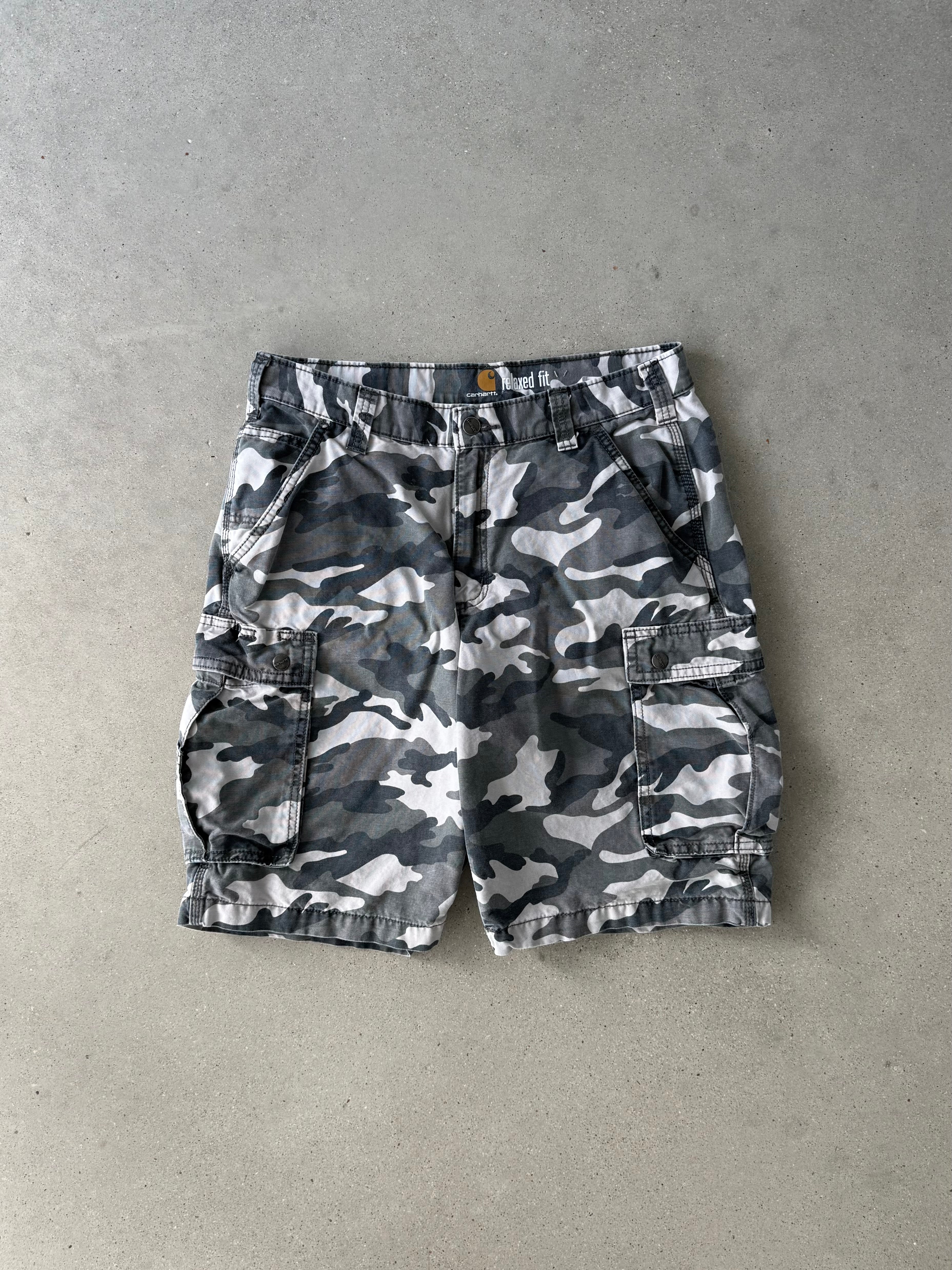 Vintage Carhartt Camo Cargo Shorts - 34