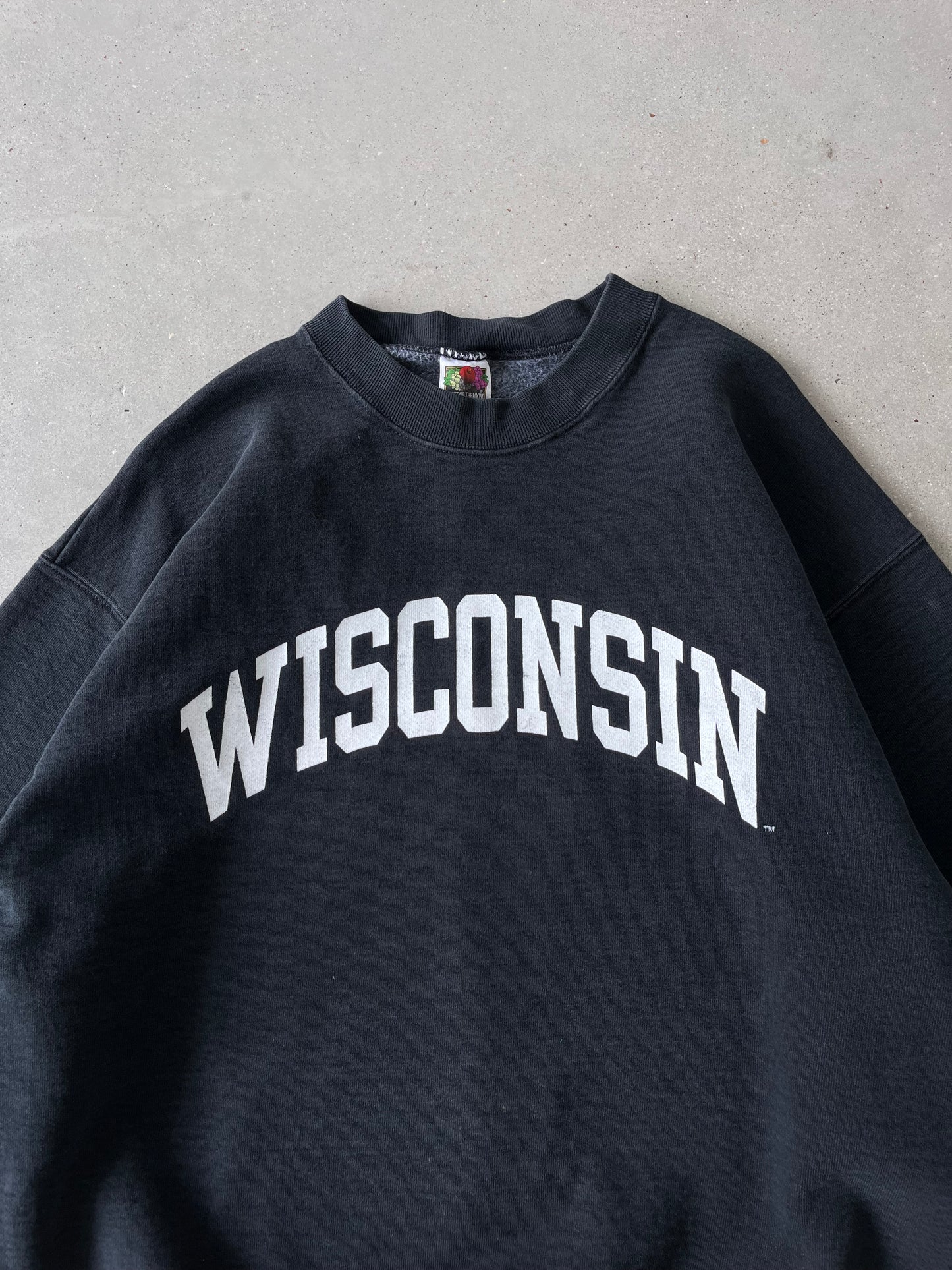 Vintage Wisconsin Spell-out Black Crewneck - XL