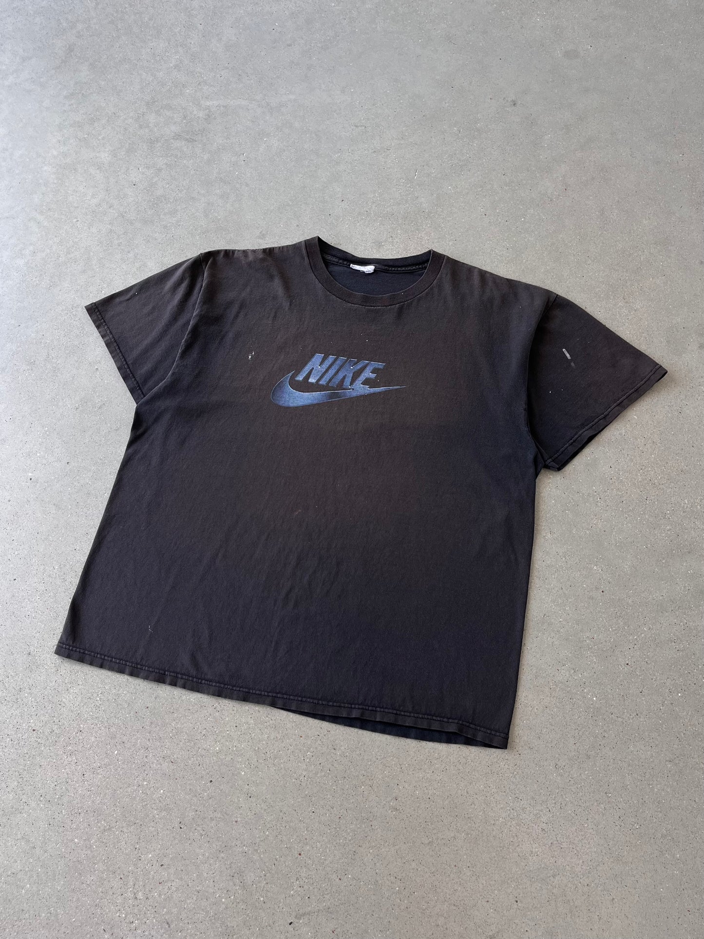 Vintage Nike Painter's Tee - XL