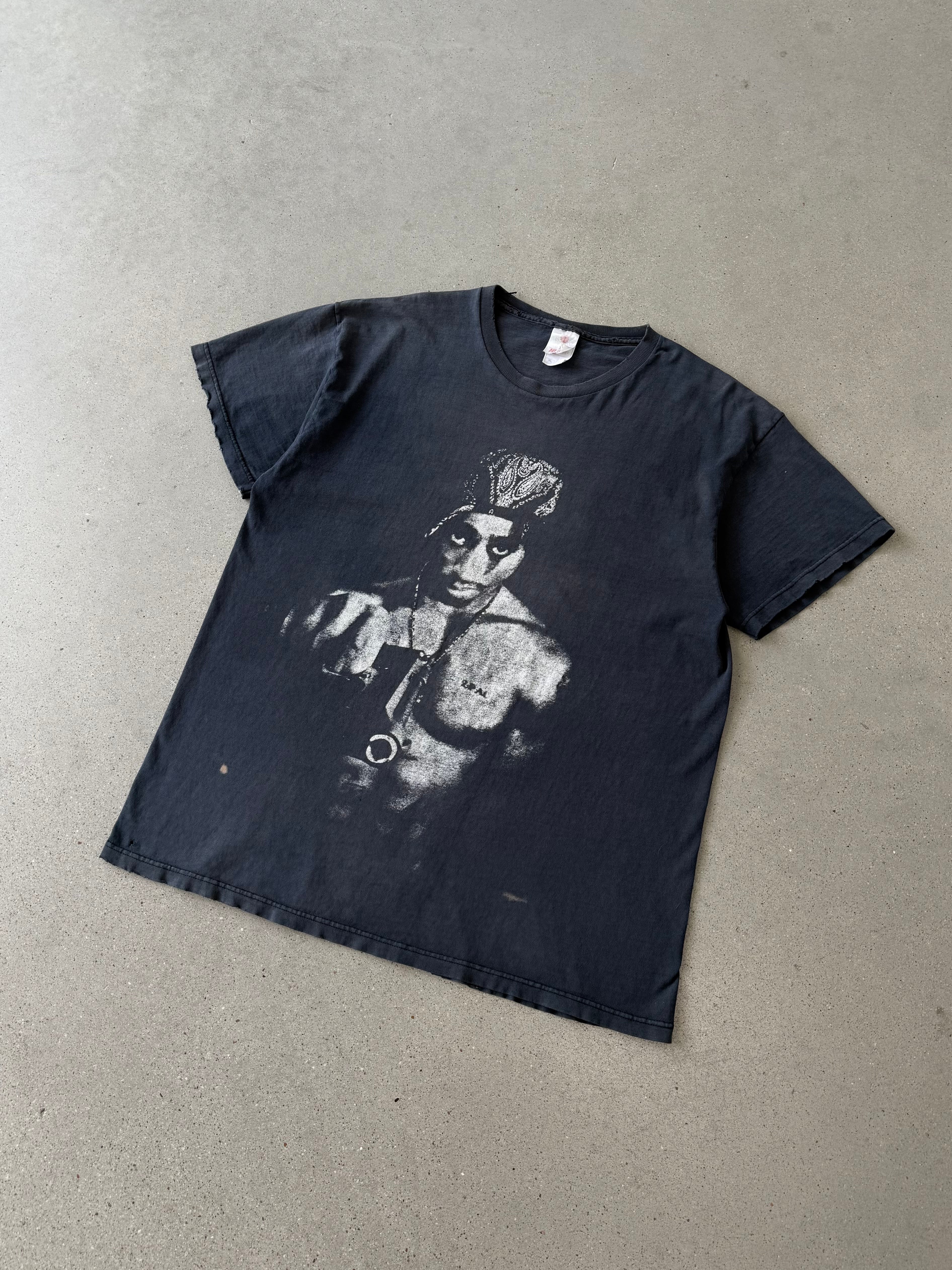 Vintage 2000s 2Pac Gun Tee - XL