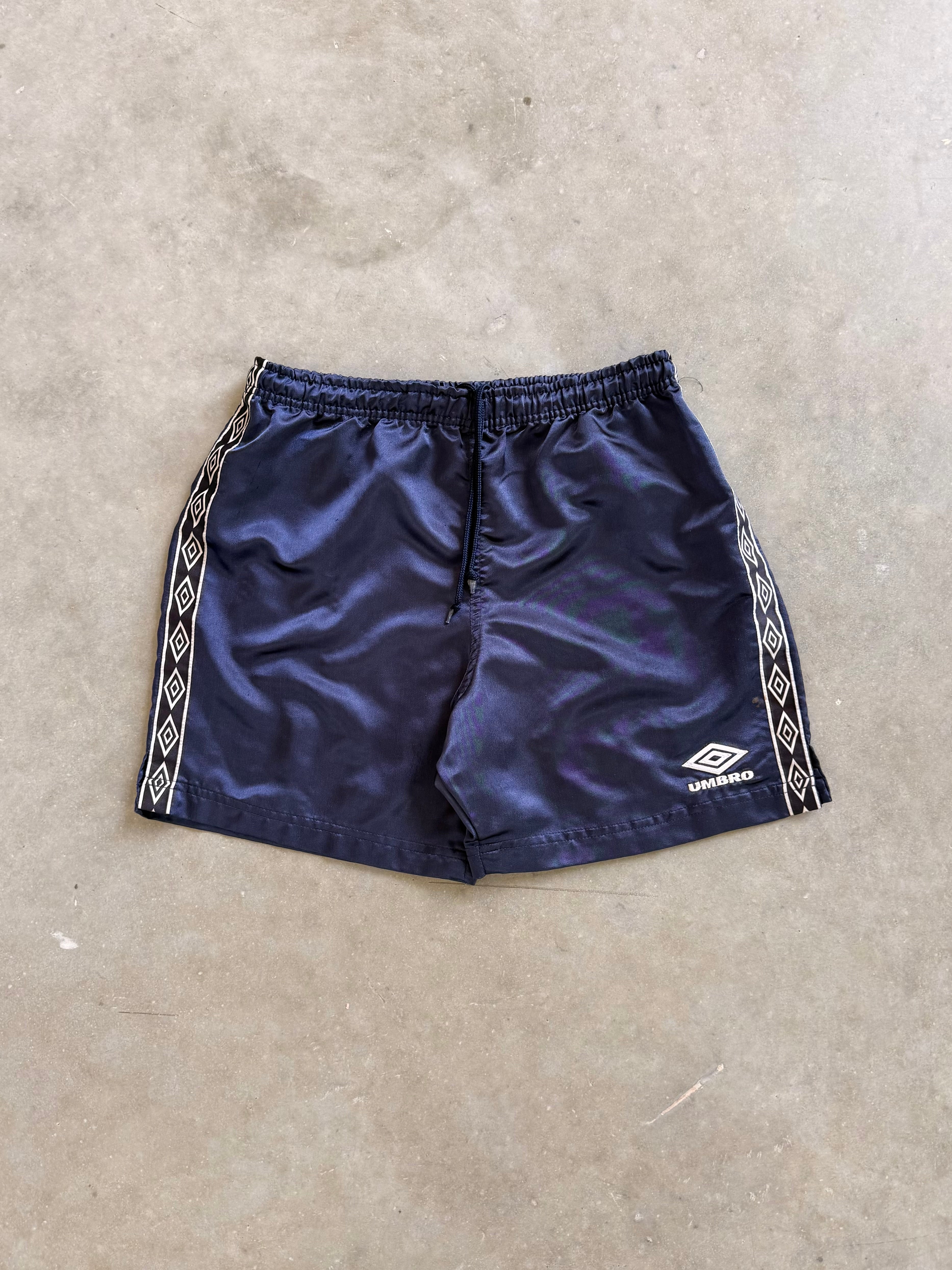 Vintage Umbro Nylon Shorts - S