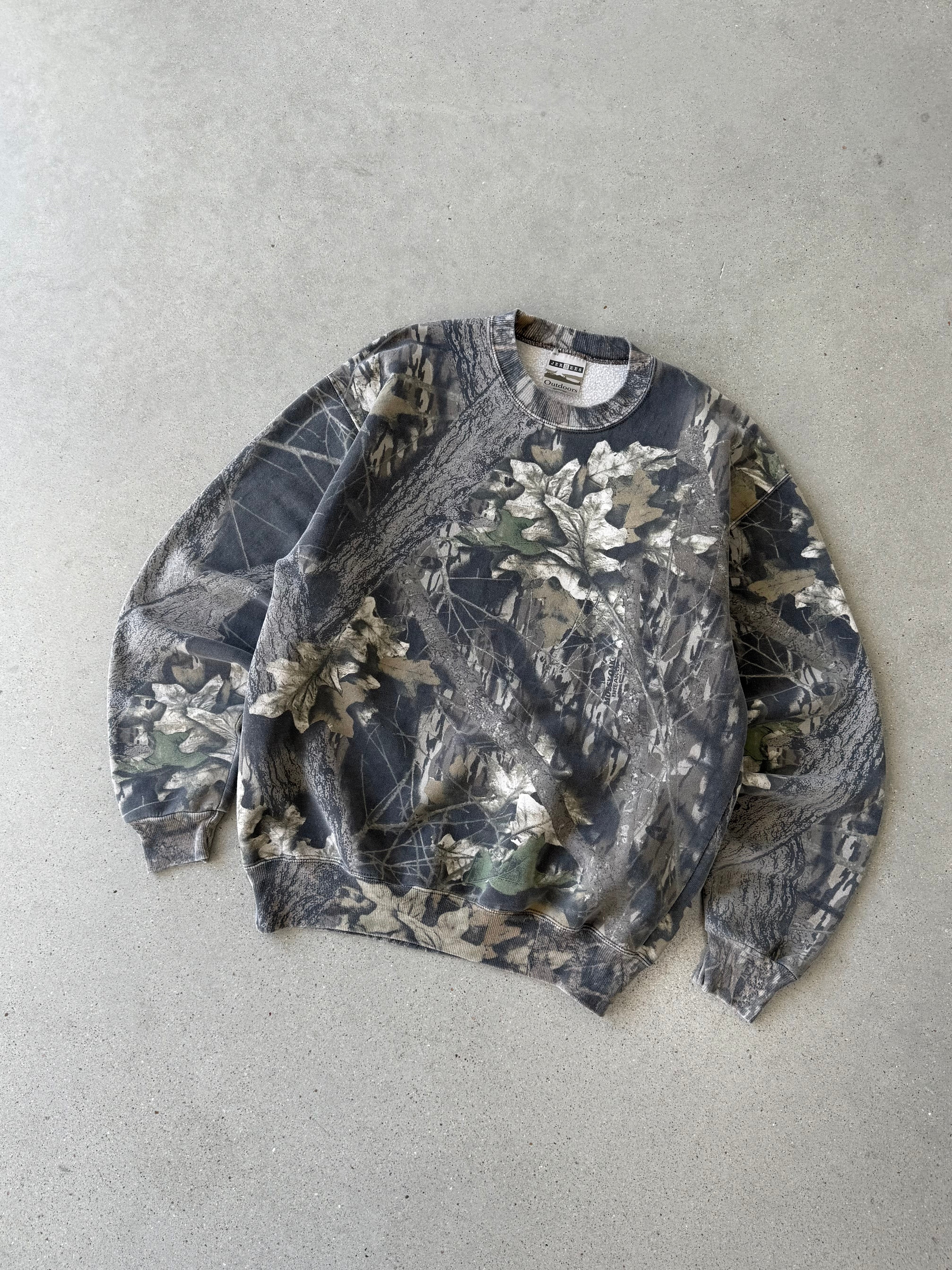 Vintage 90s Jerzees Realtree Camo Crewneck - M