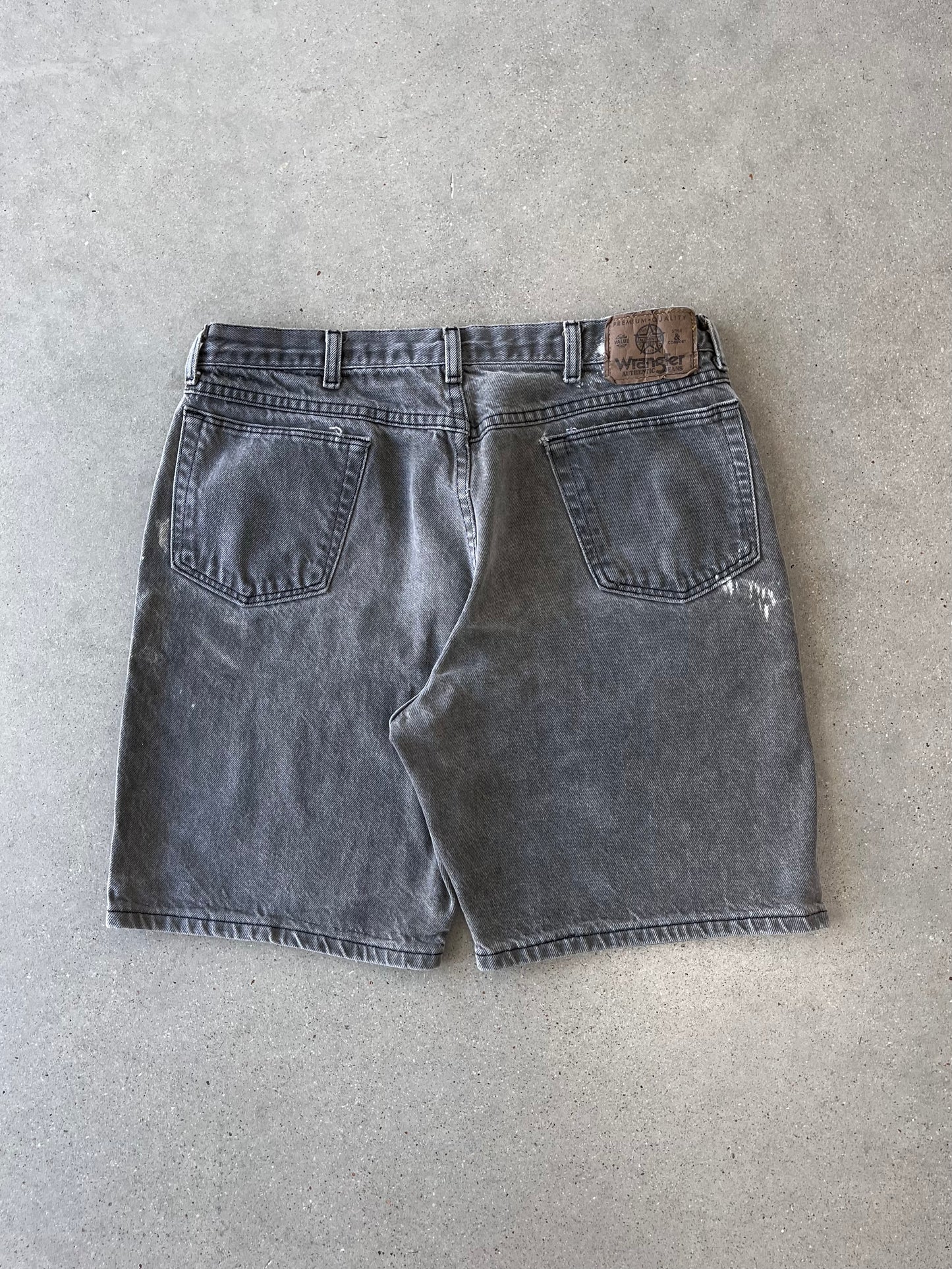 Vintage Wrangler Painter's Faded Jorts -  32