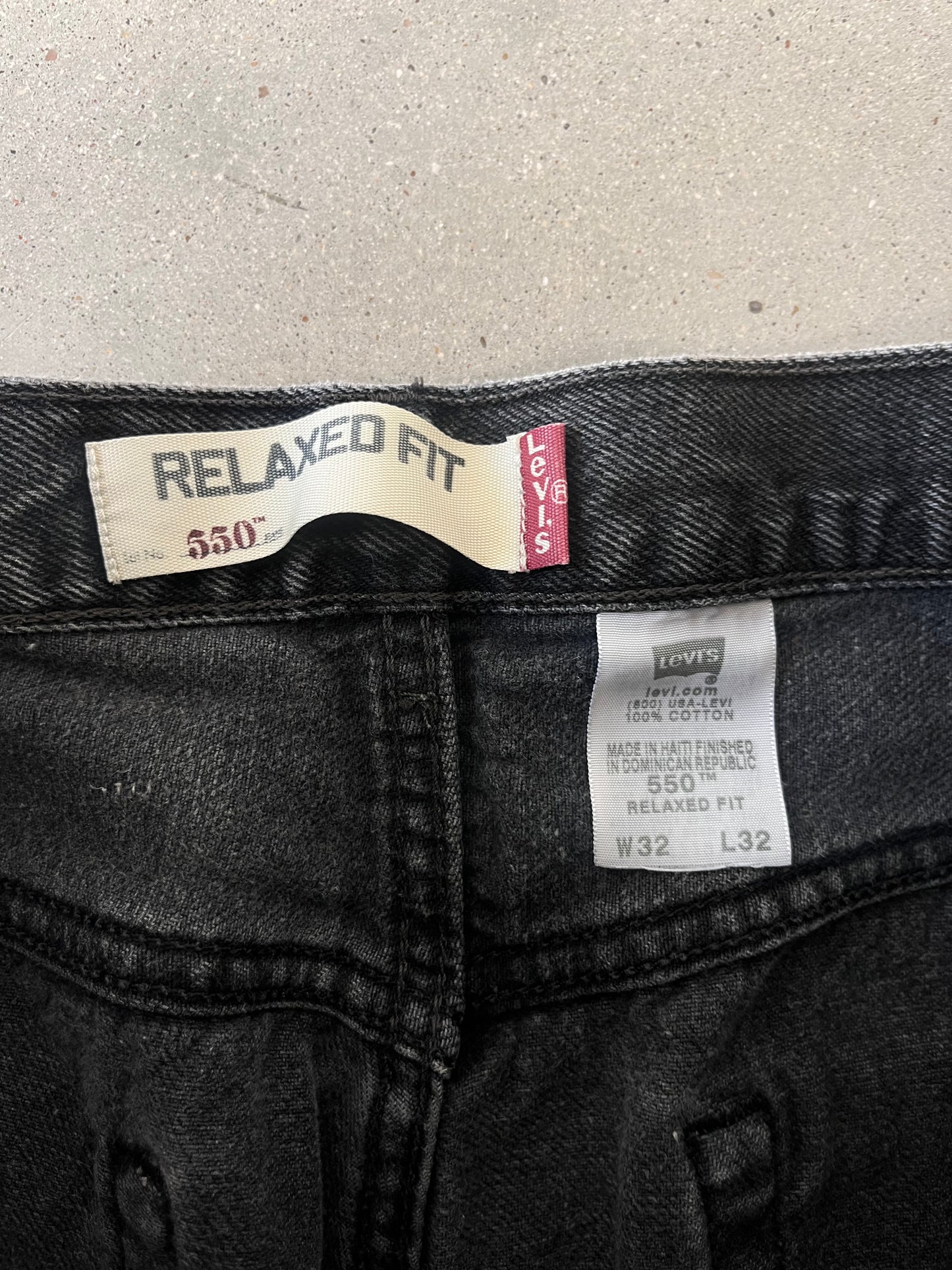 Vintage 550 Levi's Relaxed Black Denim - 30x32