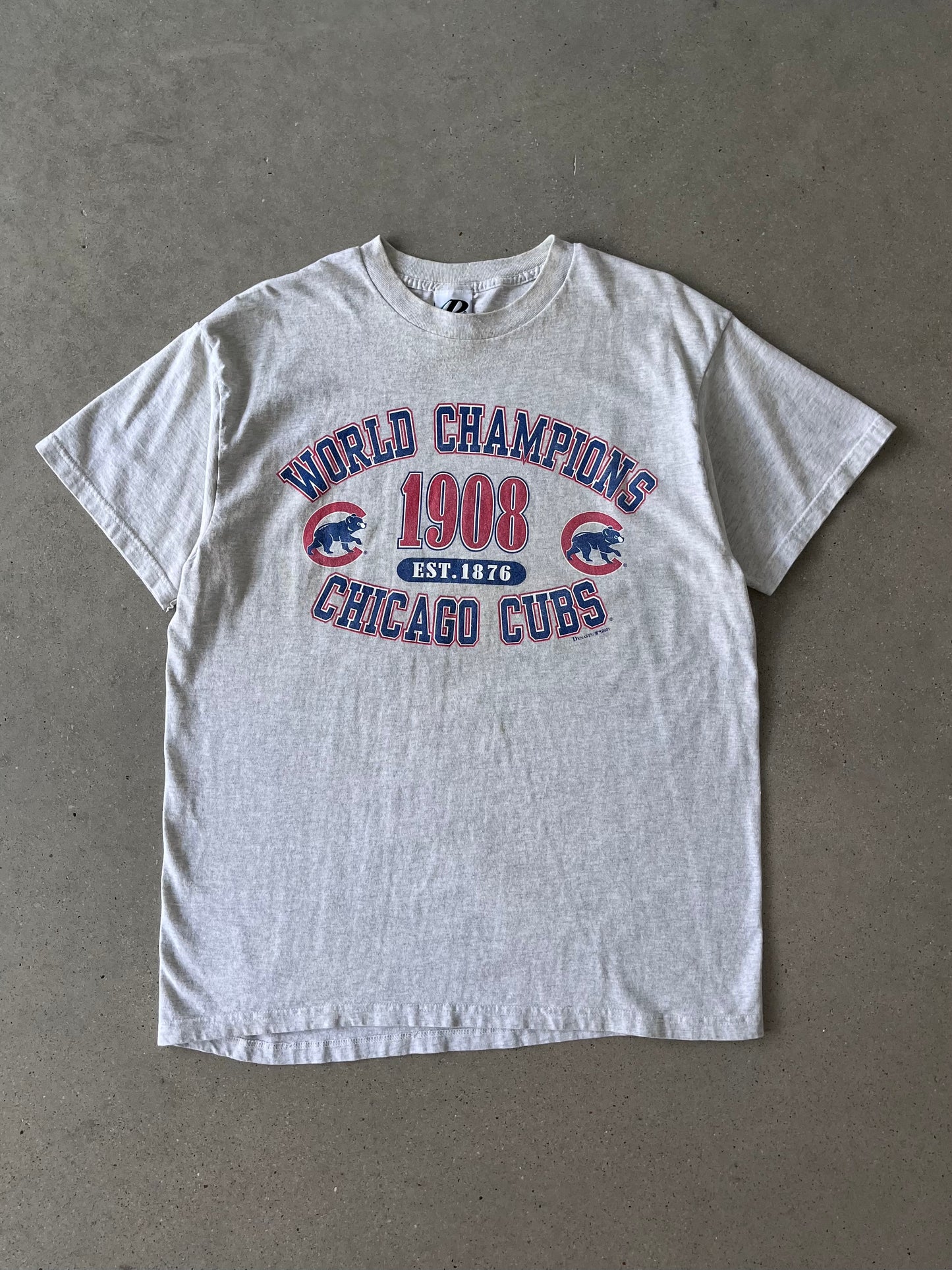 Vintage 2001 Cubs World Champions Tee - XL