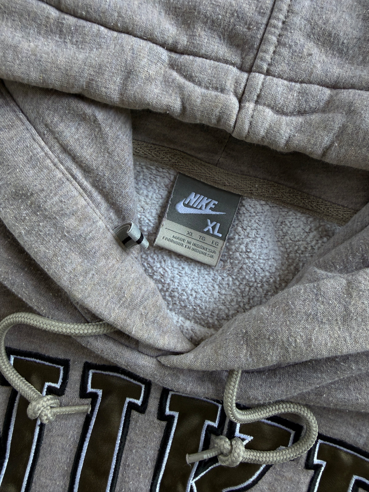 Vintage 2000s Nike Mocha Spell-out Hoodie (XL)