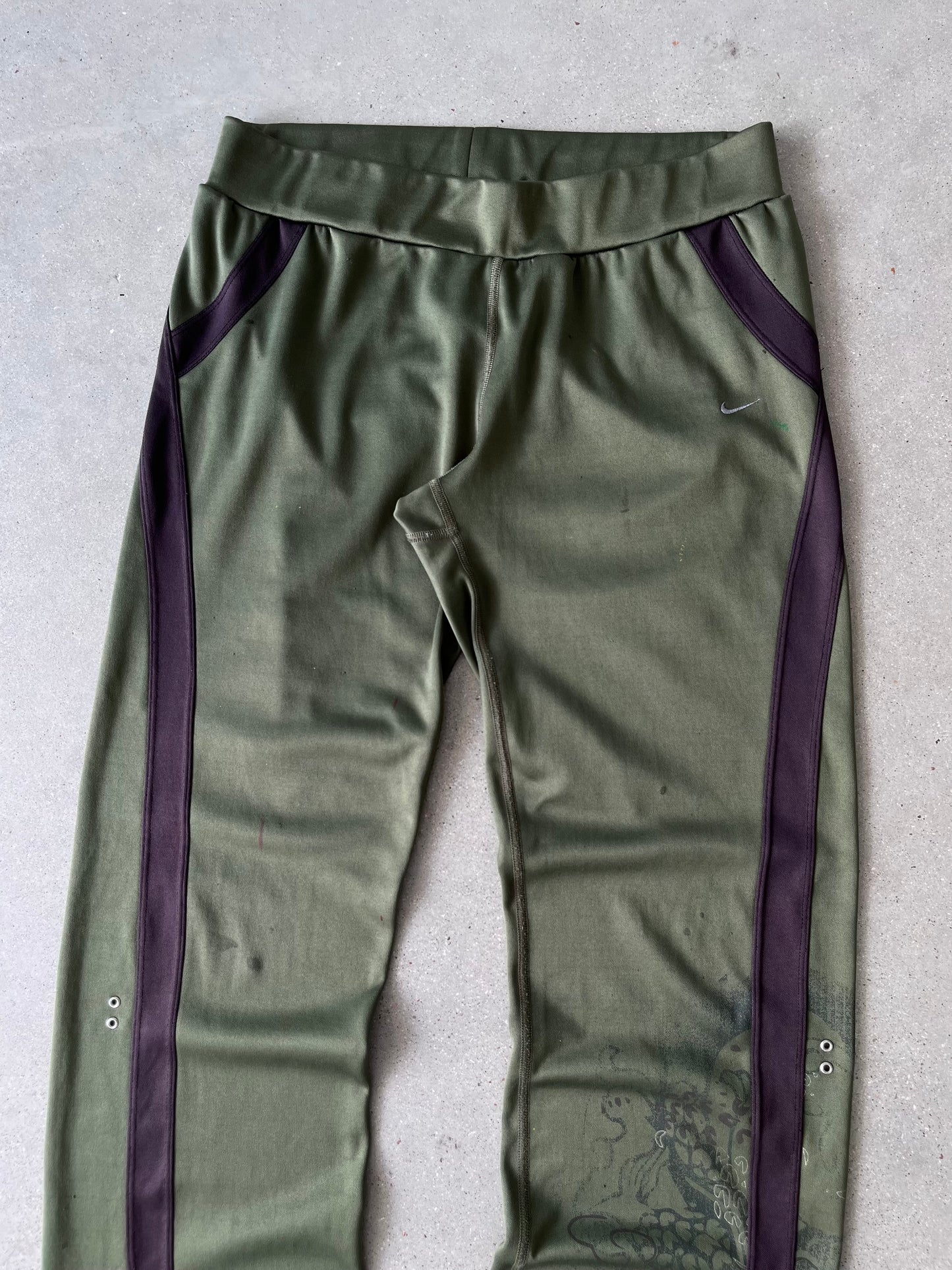 Vintage Y2K Nike Women's Olive Track Pants - L