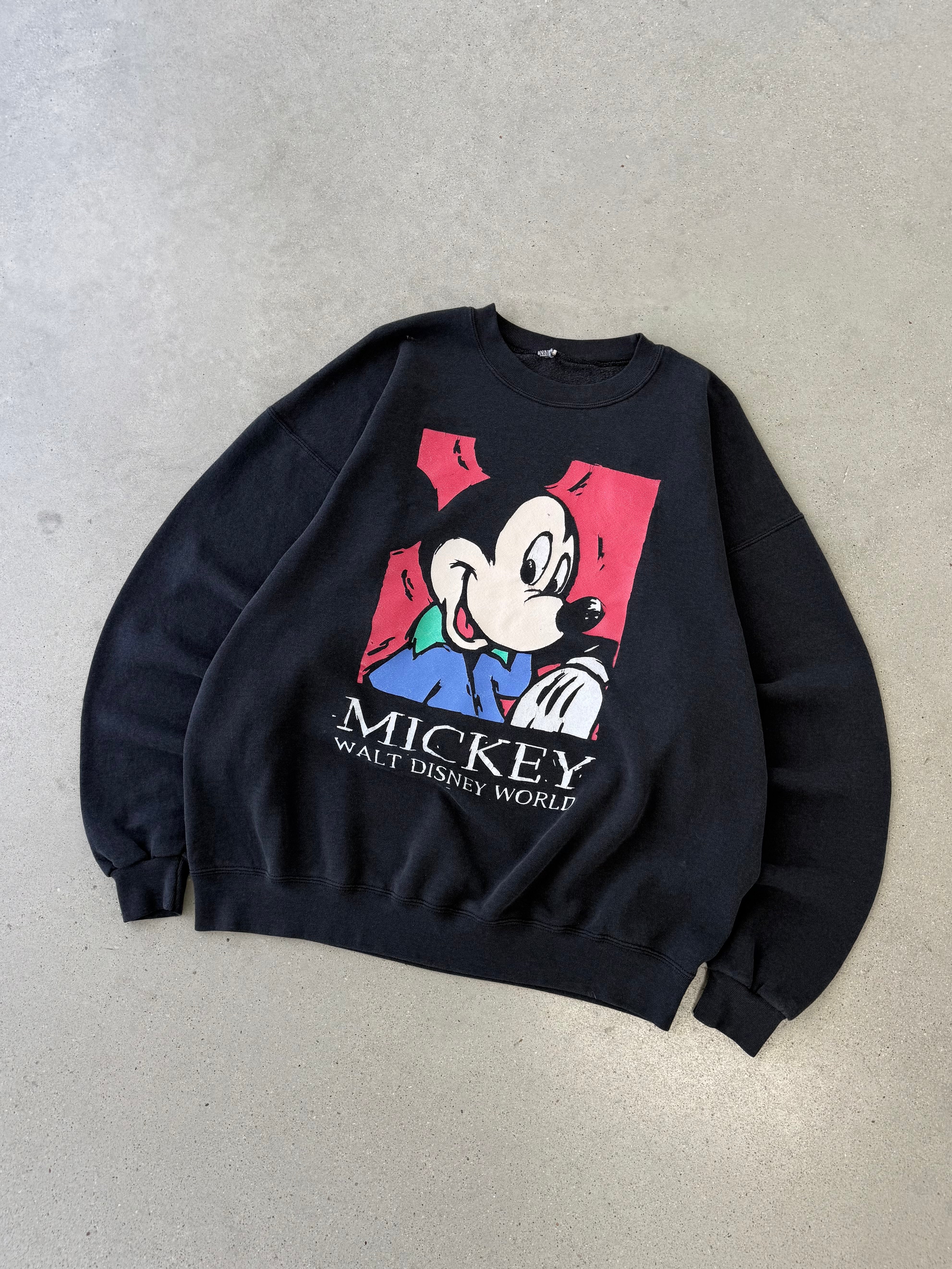 Vintage 1990s Mickey DIsney World Crewneck - XL