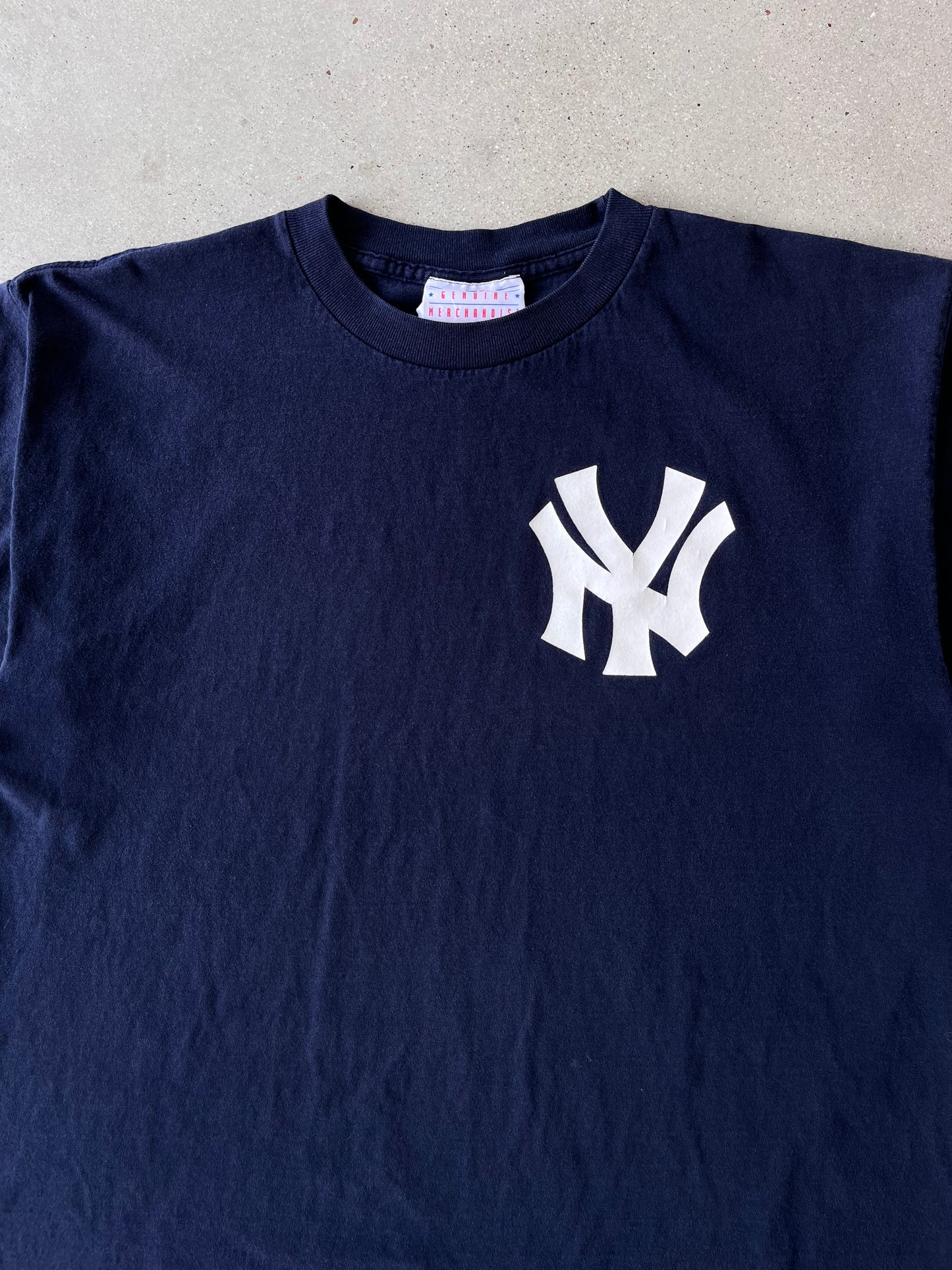 Vintage Yankees Logo Tee - XL