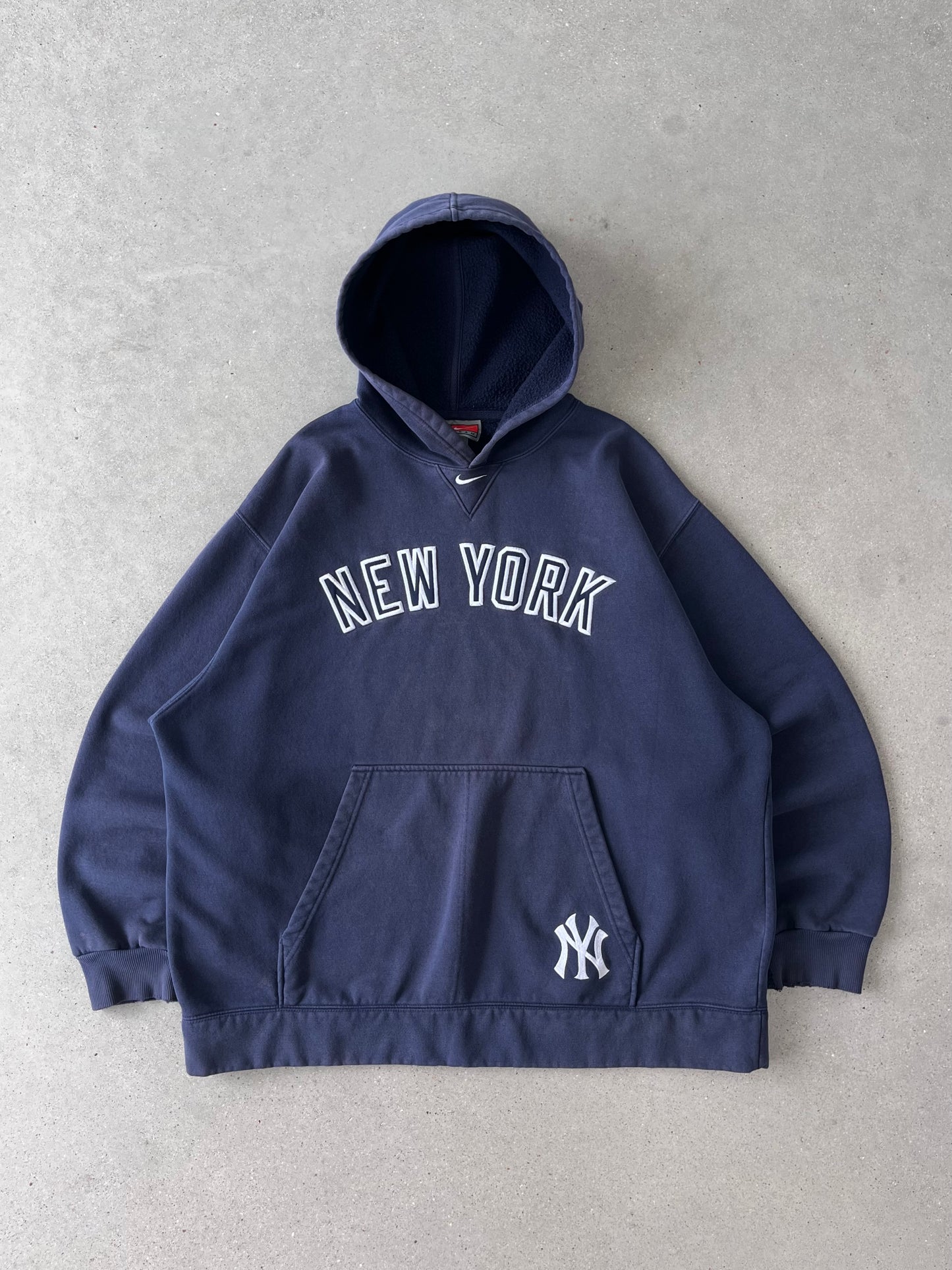 Vintage NIKE Yankees New York Center Swoosh Hoodie - XL