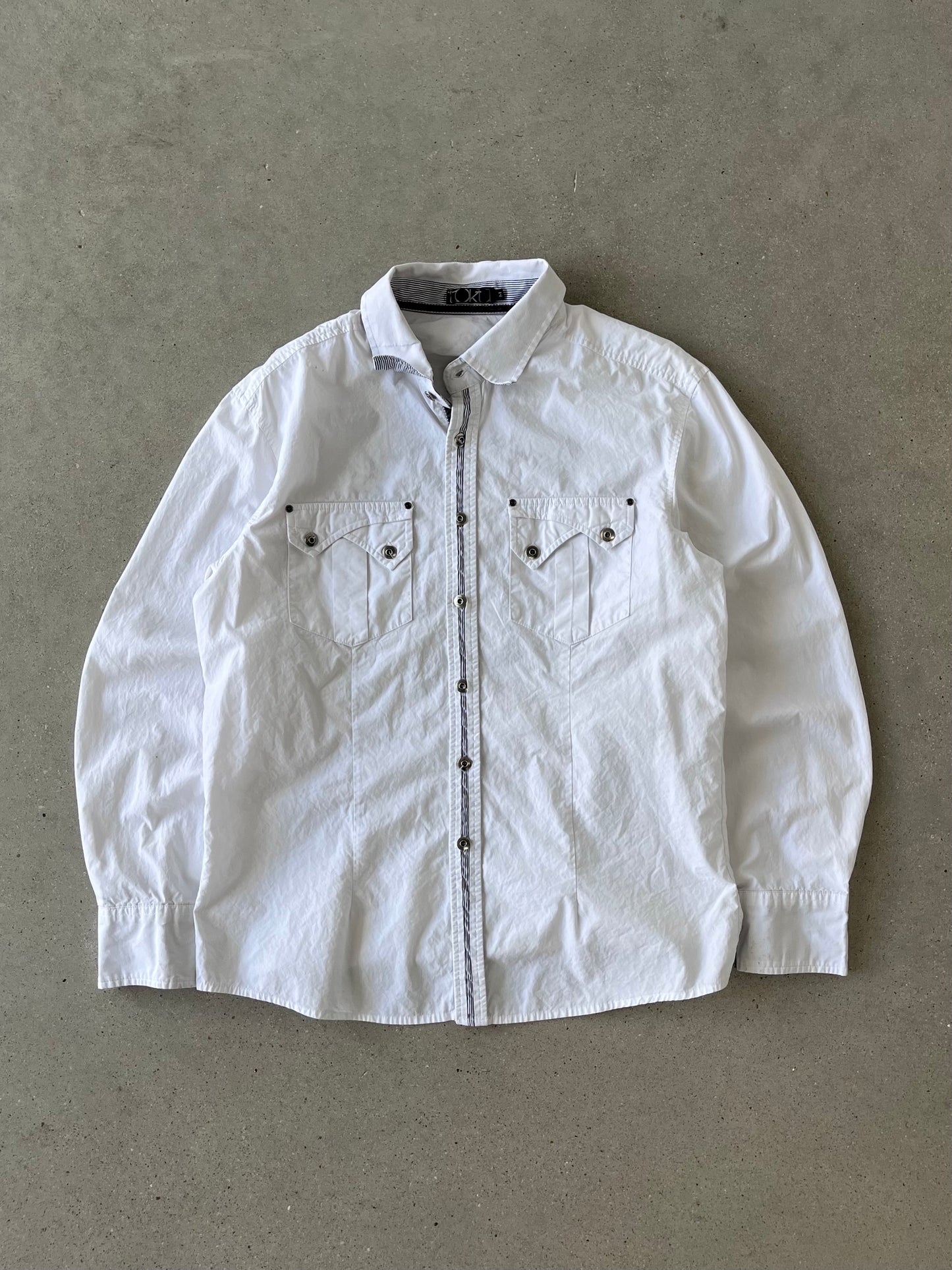 Vintage Y2K TOKU Button-up Shirt - M