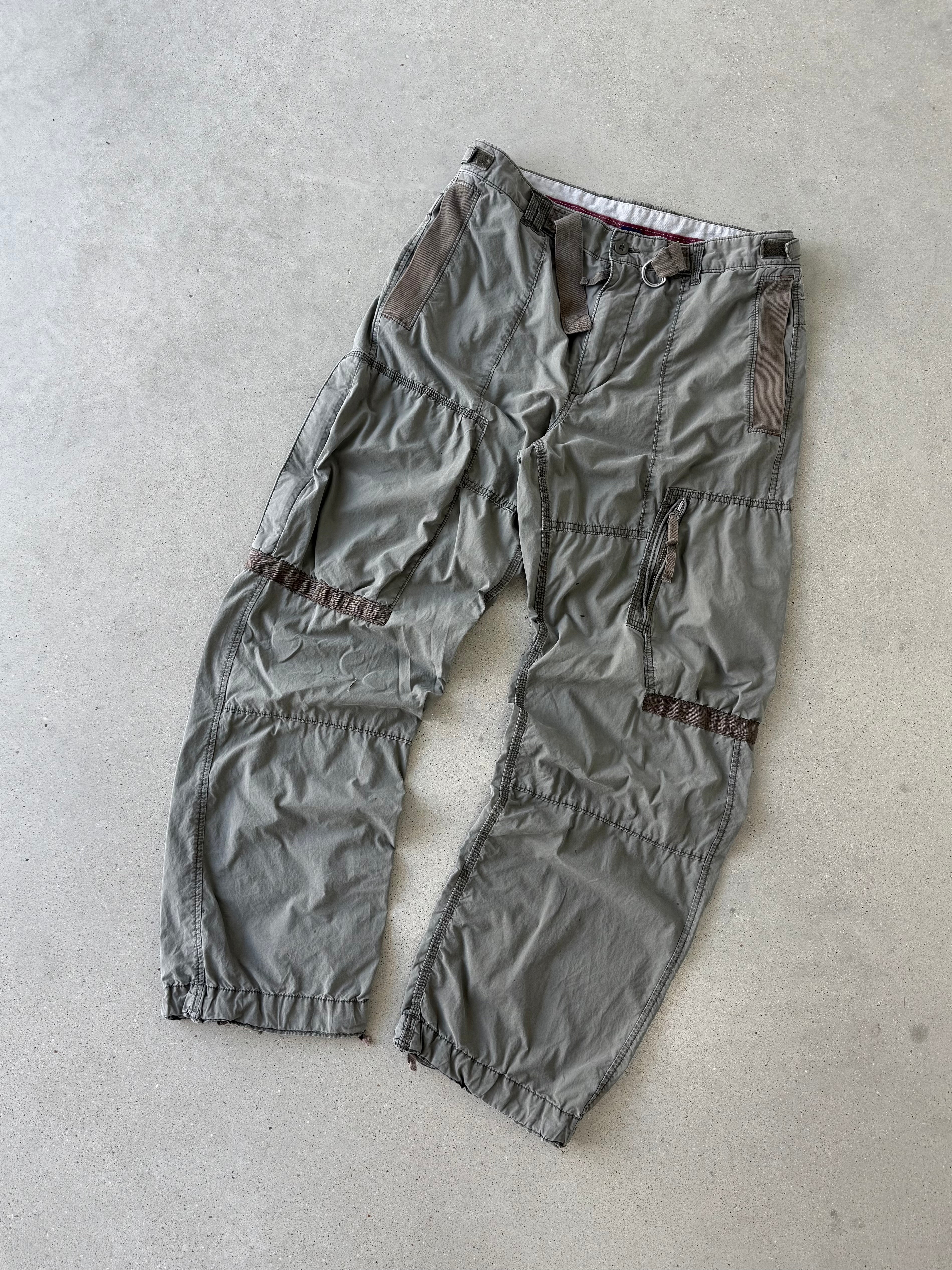 Vintage GAP Parachute Cargos - 34x34