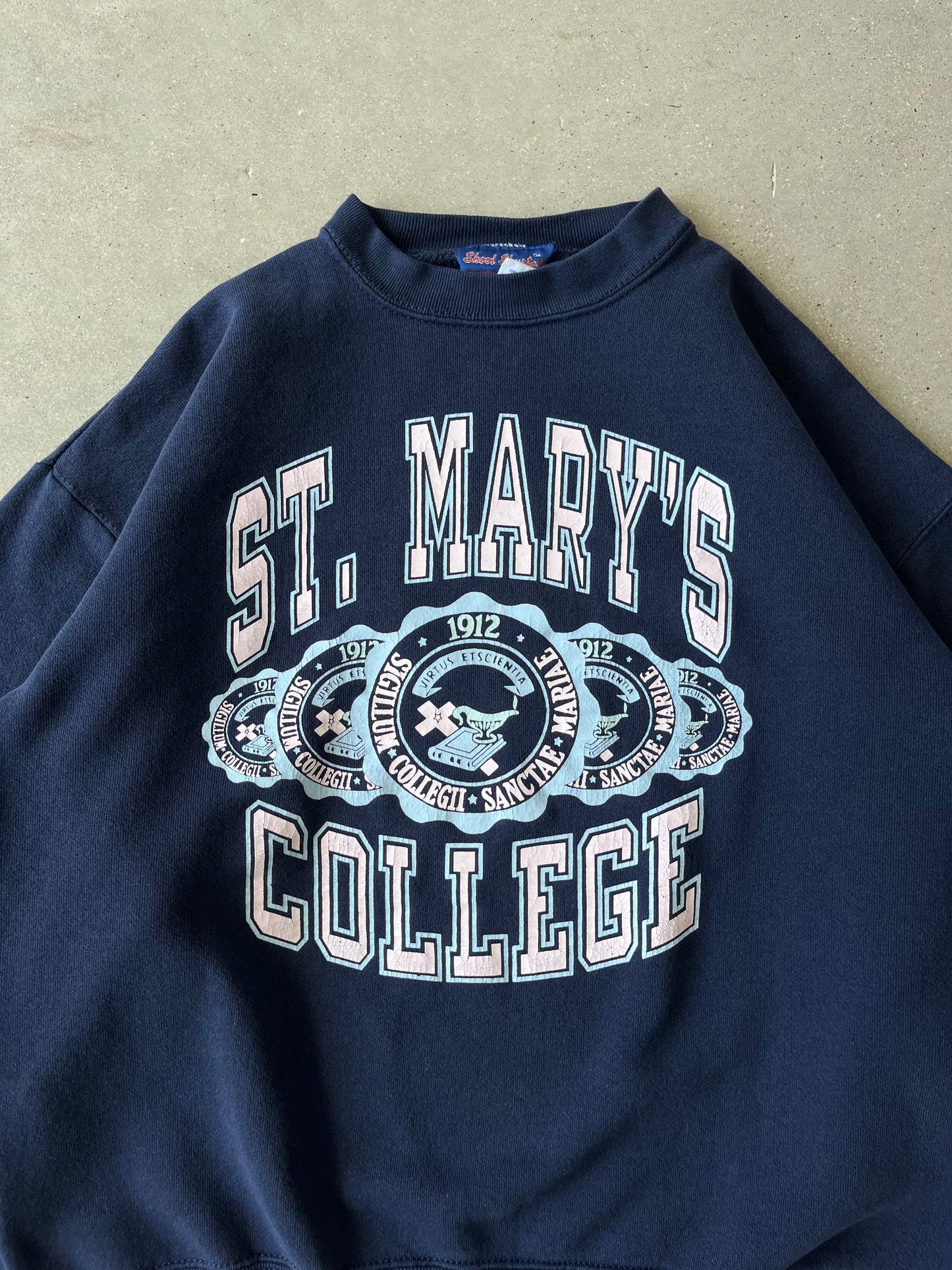 Vintage St. Mary's College Sweatshirt - L