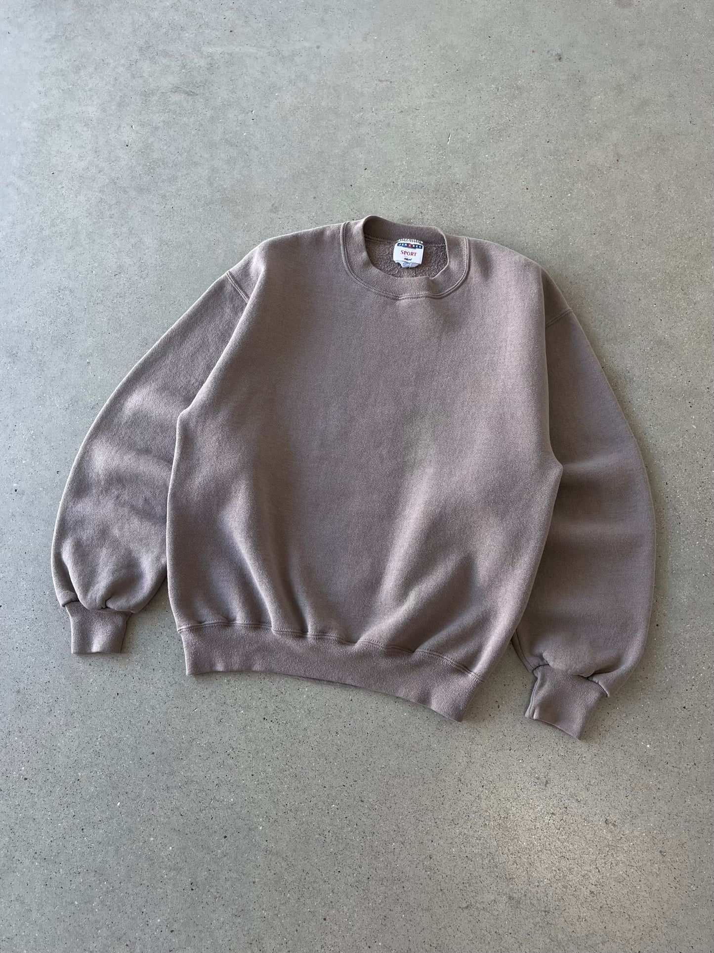 Vintage Mocha Jerzees Crewneck - M