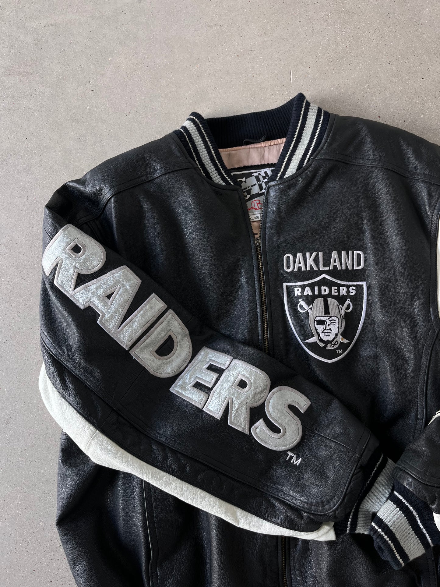 Vintage Oakland Raiders Leather Boxy Jacket - XL