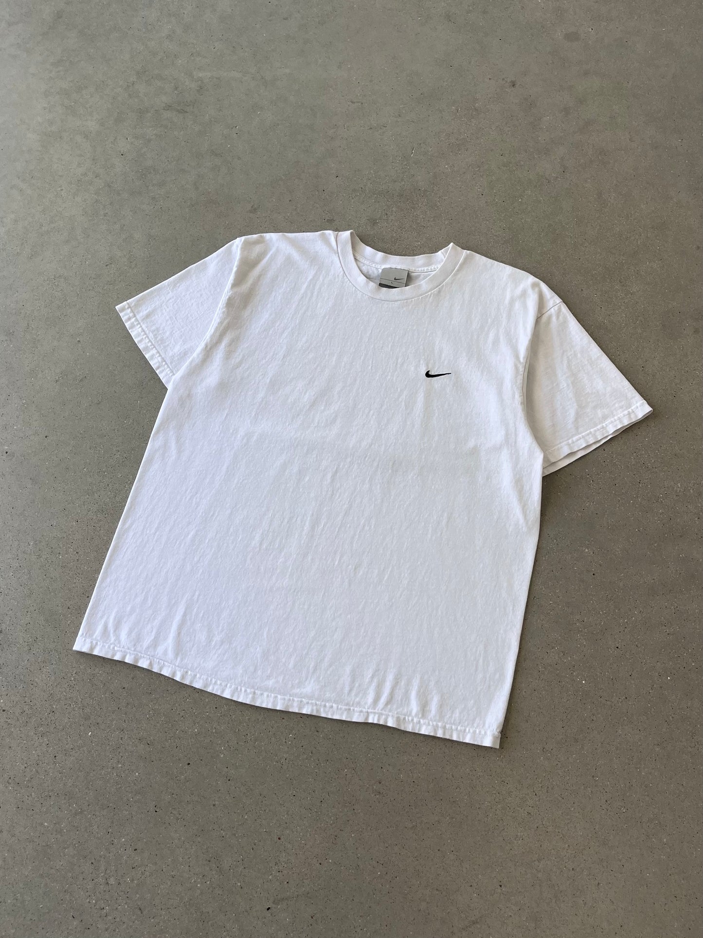 Vintage Nike Mini Swoosh White Tee - L