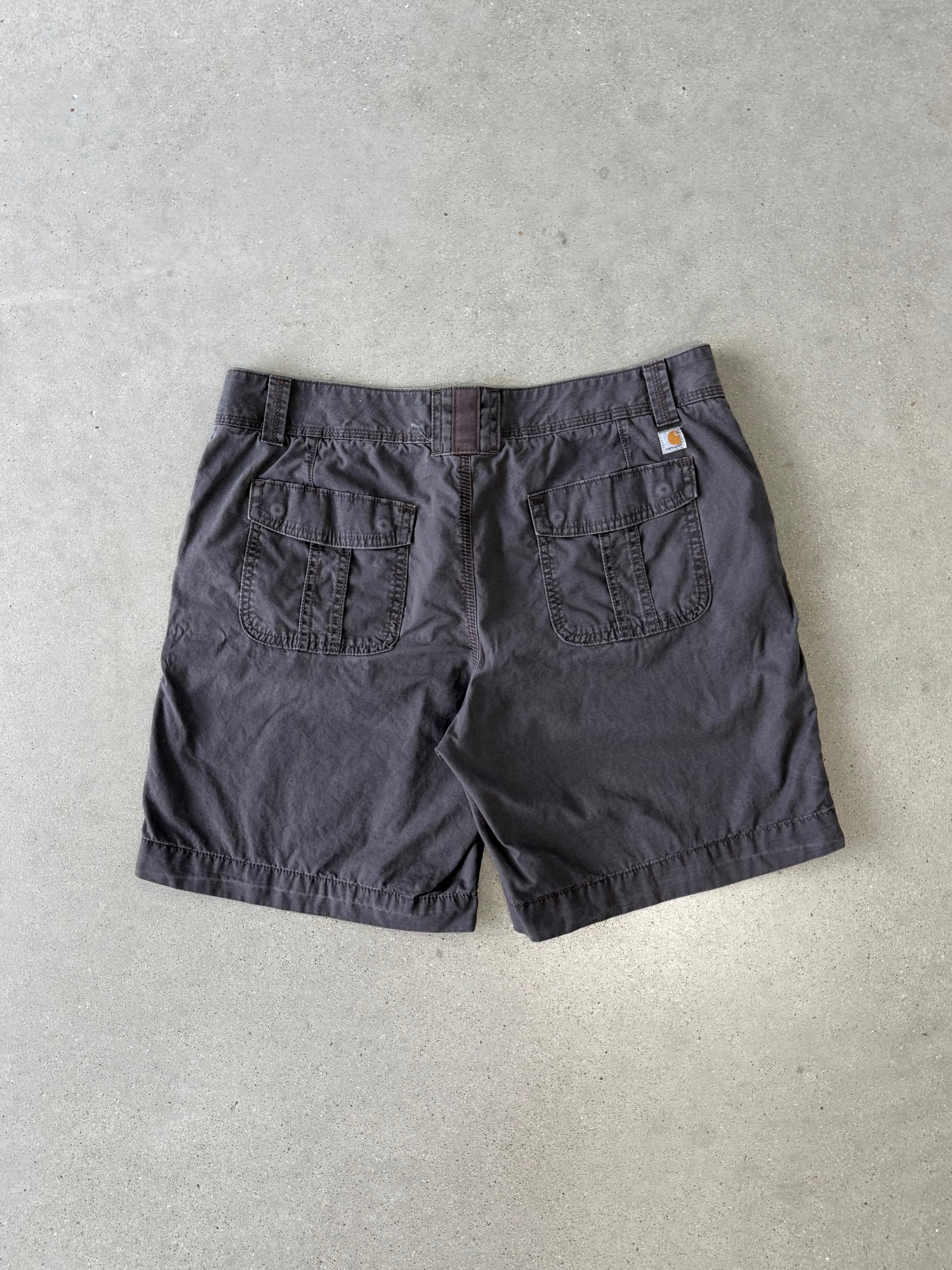 Vintage Women's Carhartt Navy Carpenter Shorts - 14