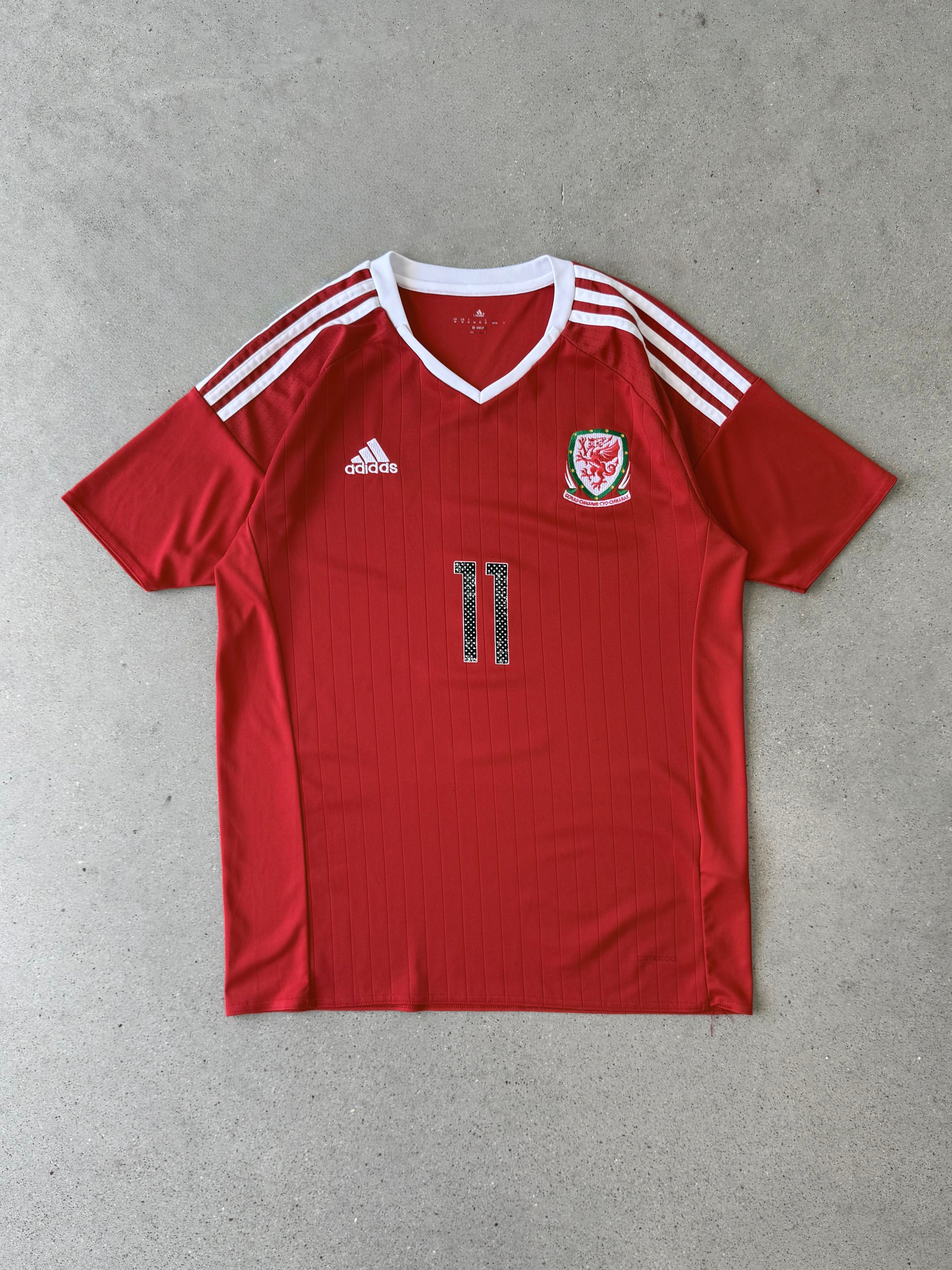 Vintage Adidas Wales 2016 Home Kit Gareth Bale #11 Jersey - M