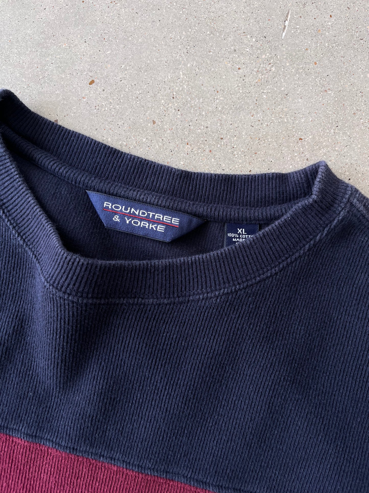 Vintage Roundtree & Yorke Sweater - XL