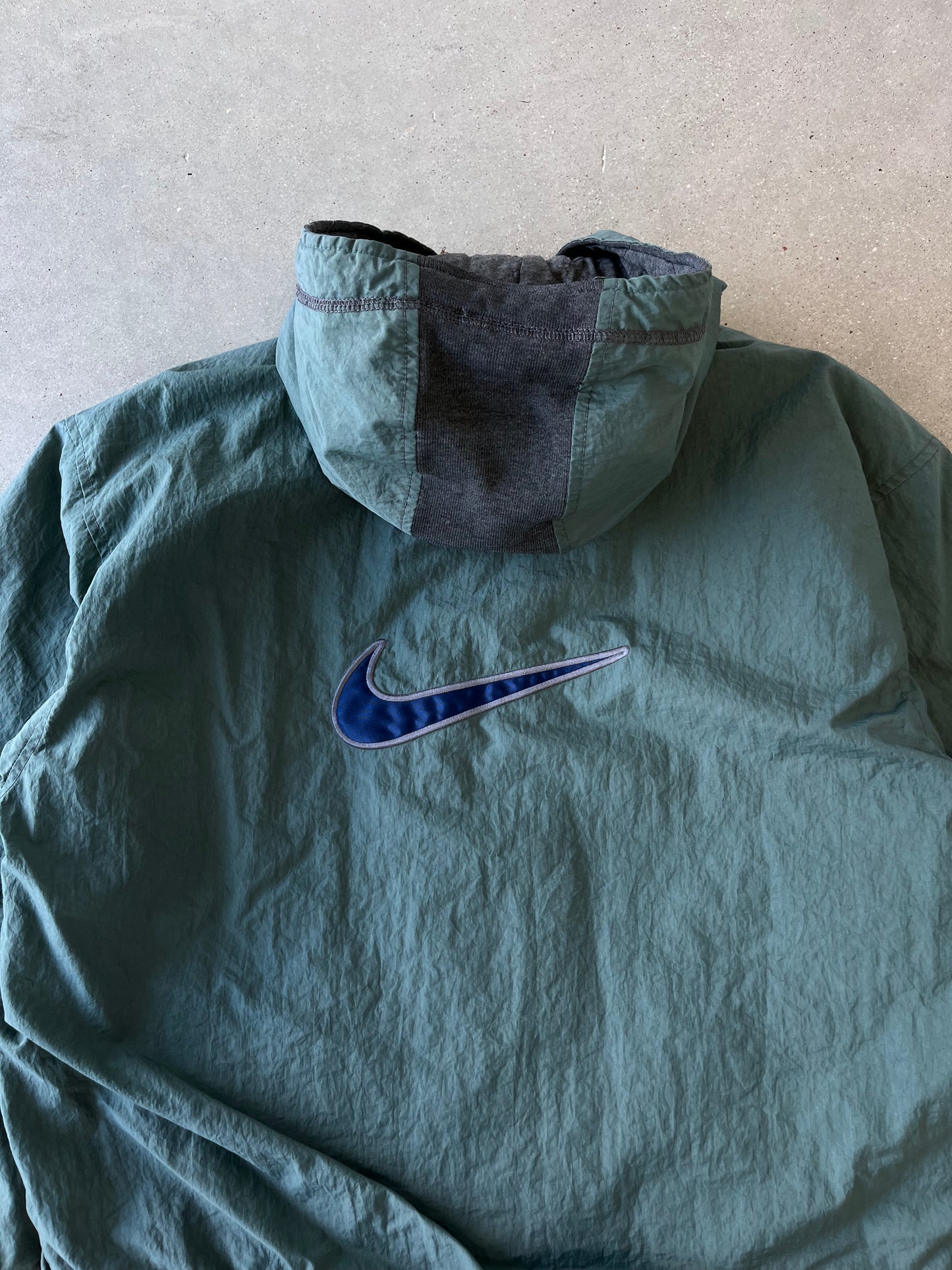 Vintage 90s Nike Mini Swoosh Light Puffer Hooded Jacket - L