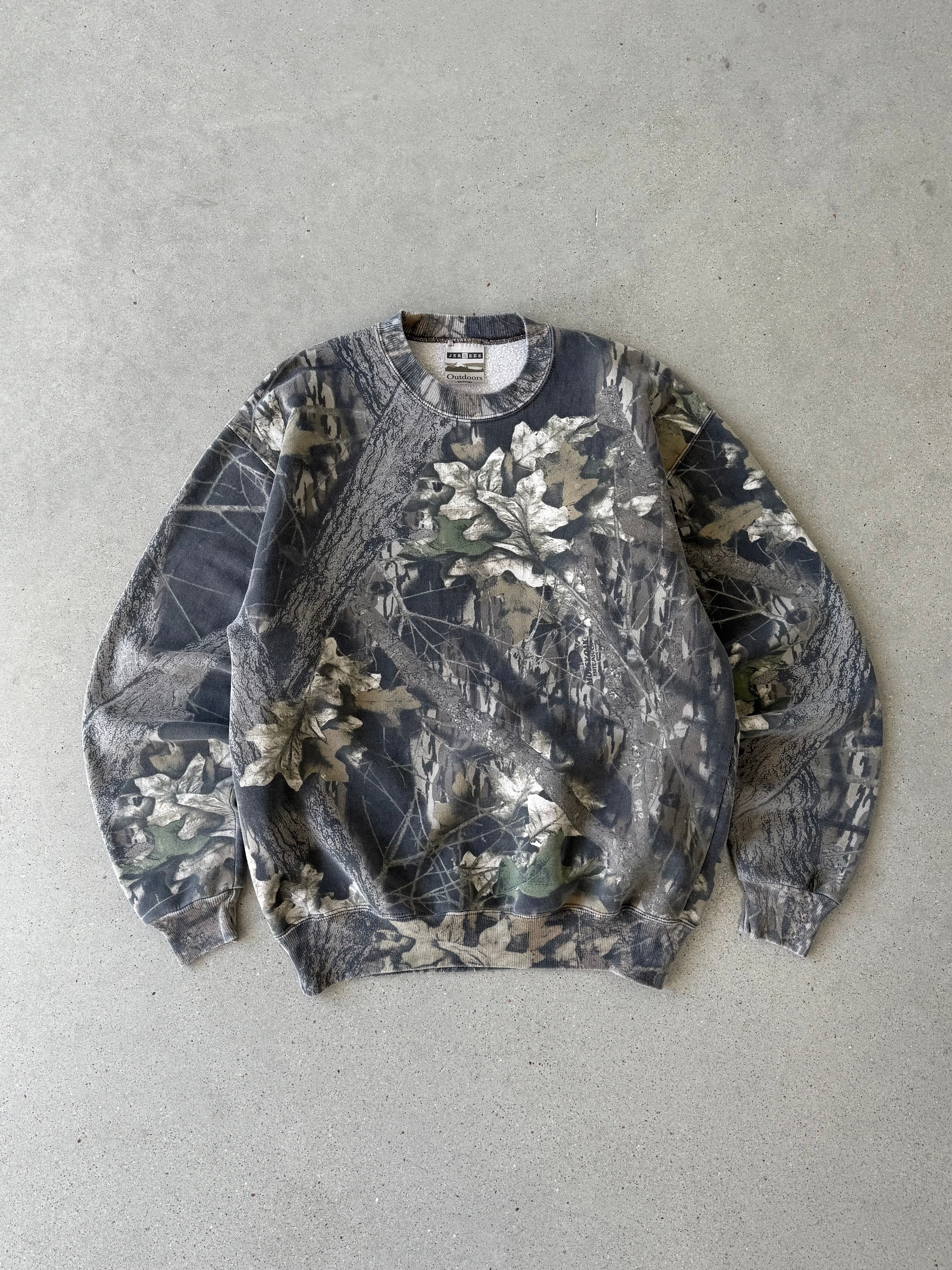 Vintage 90s Jerzees Realtree Camo Crewneck - M