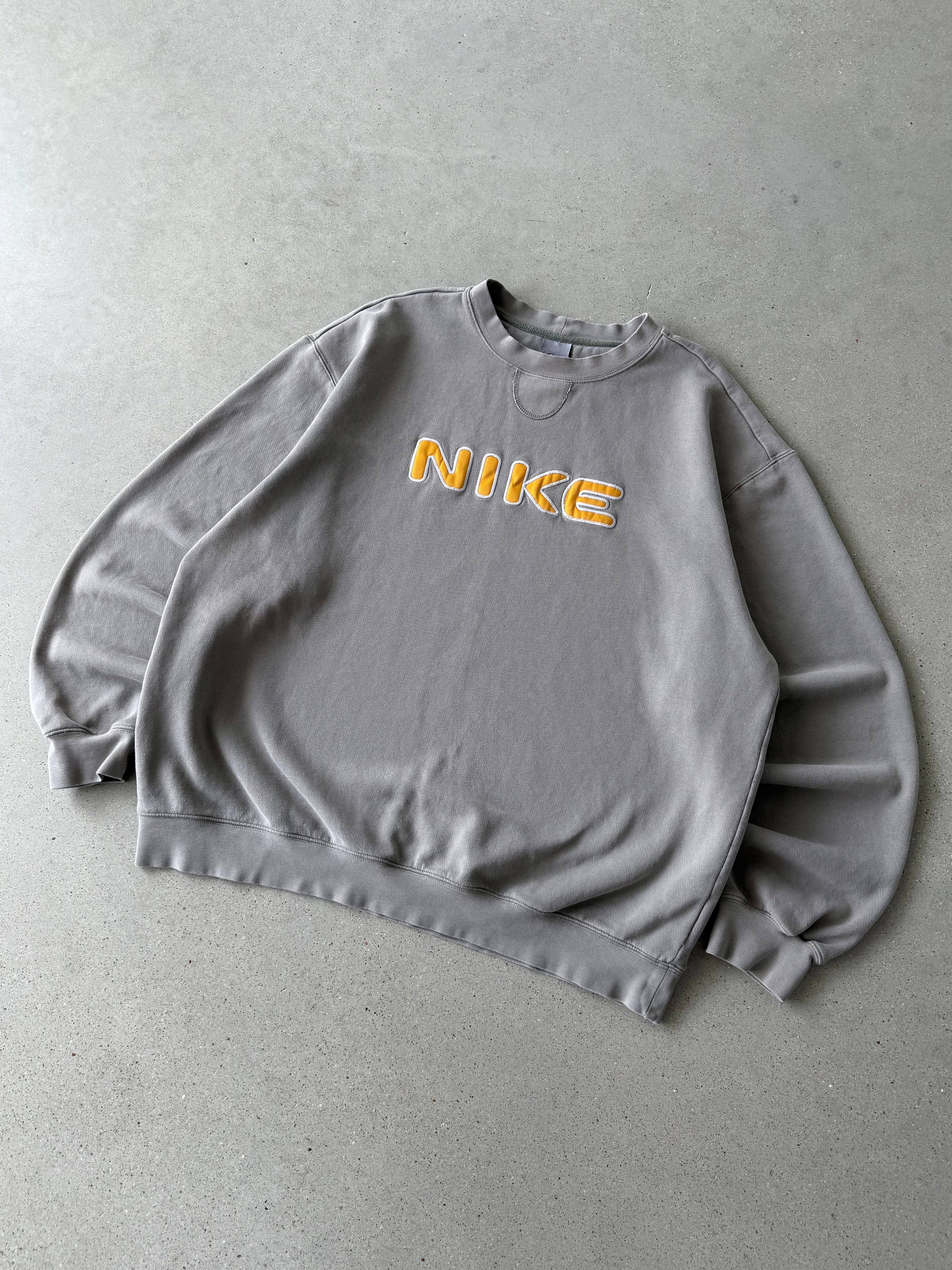 Vintage Nike Spellout Cream Sweatshirt - XL