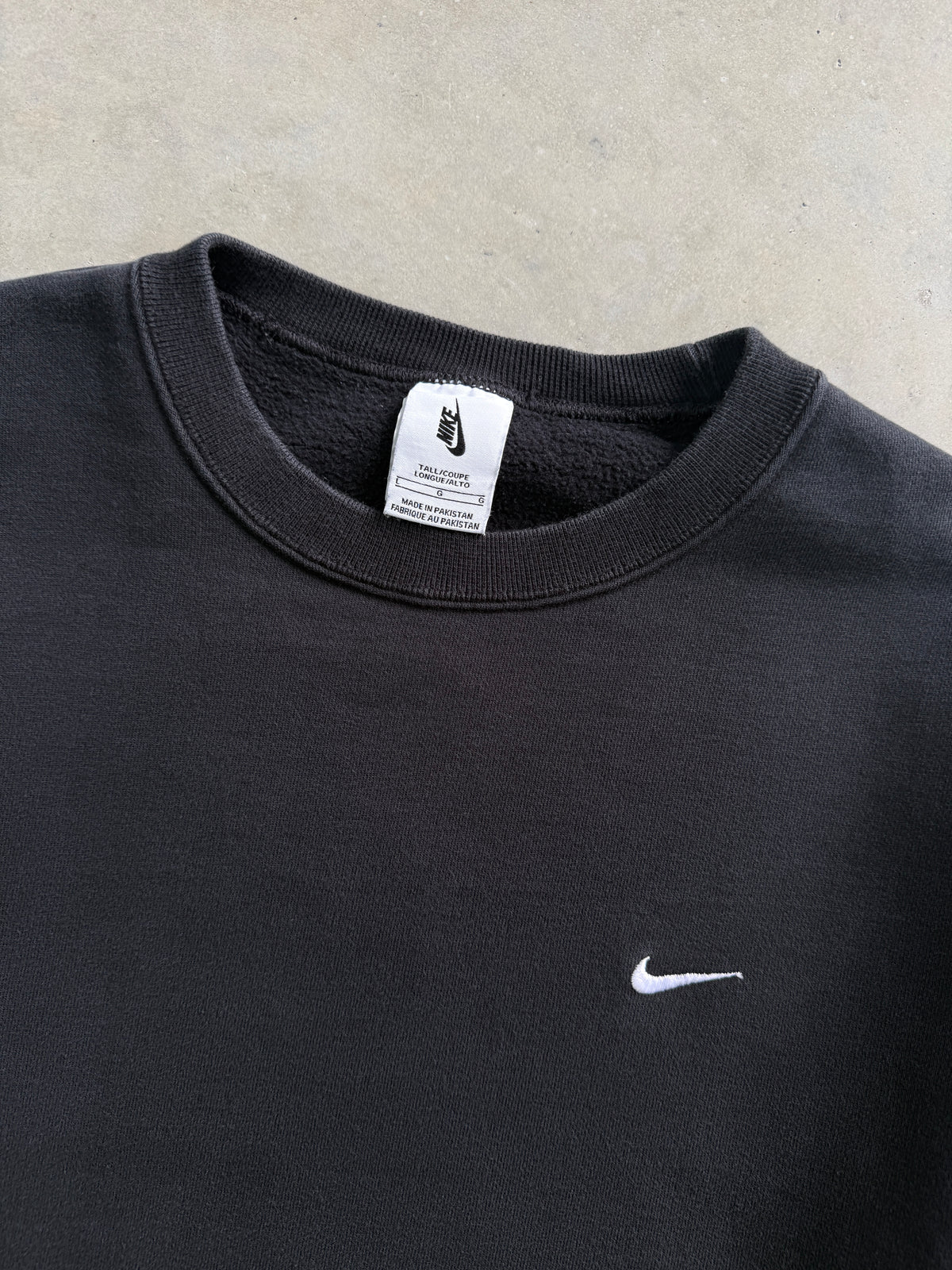 Vintage Nike Mini Swoosh Sweatshirt (L)