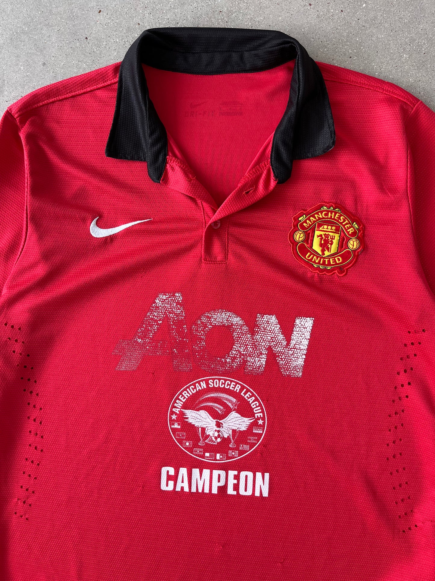 Vintage Manchester United Jersey #4 - L