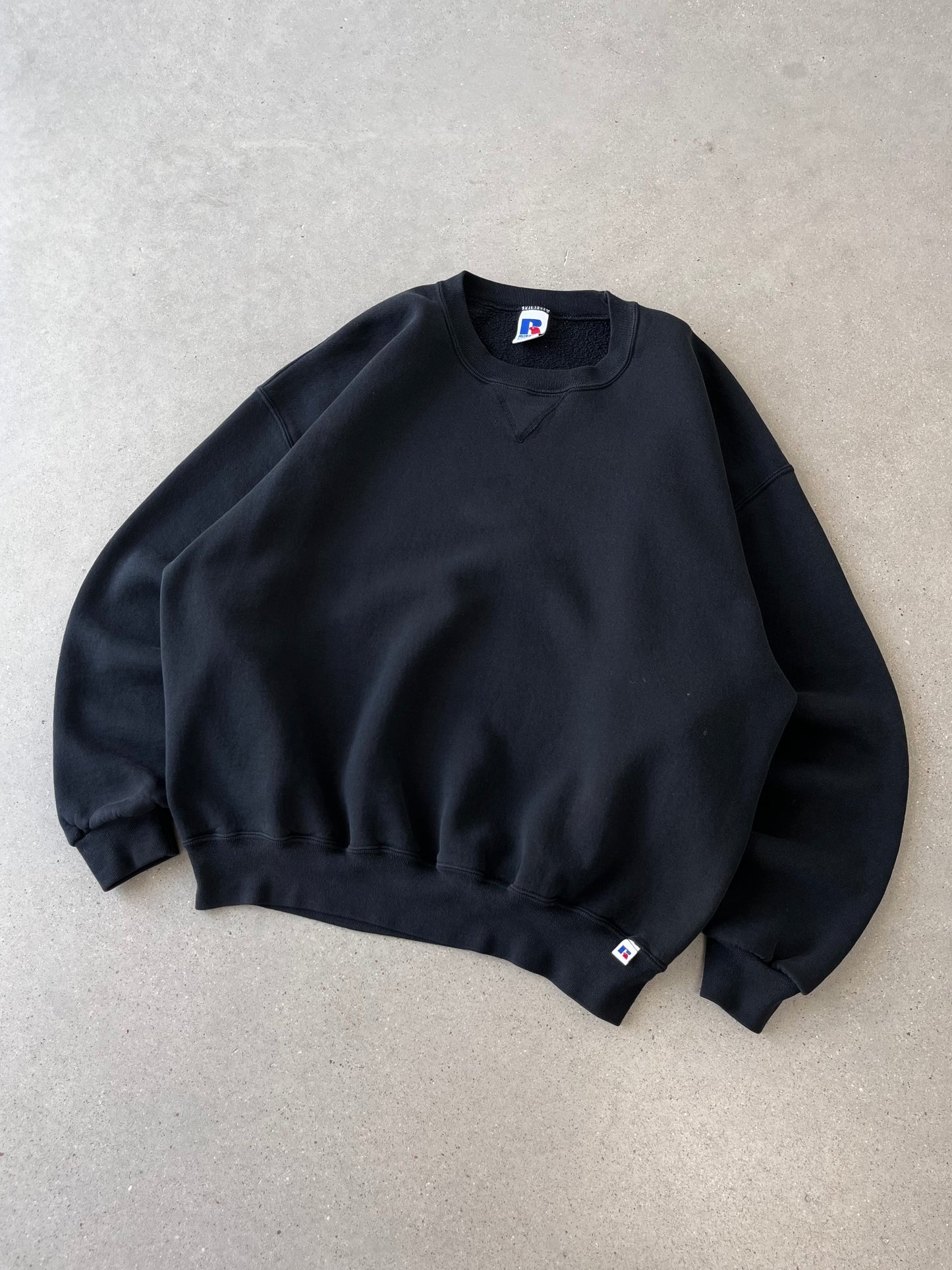 Vintage Black Russell Athletic Crewneck - XXL