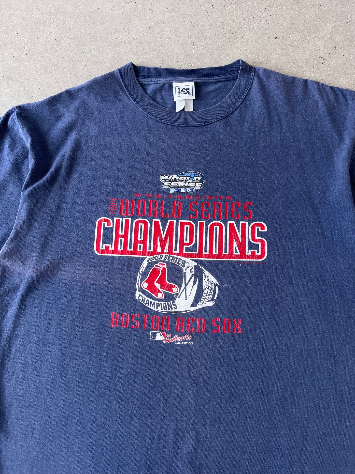 Vintage 2004 Boston Red Sox Champions Tee - XL