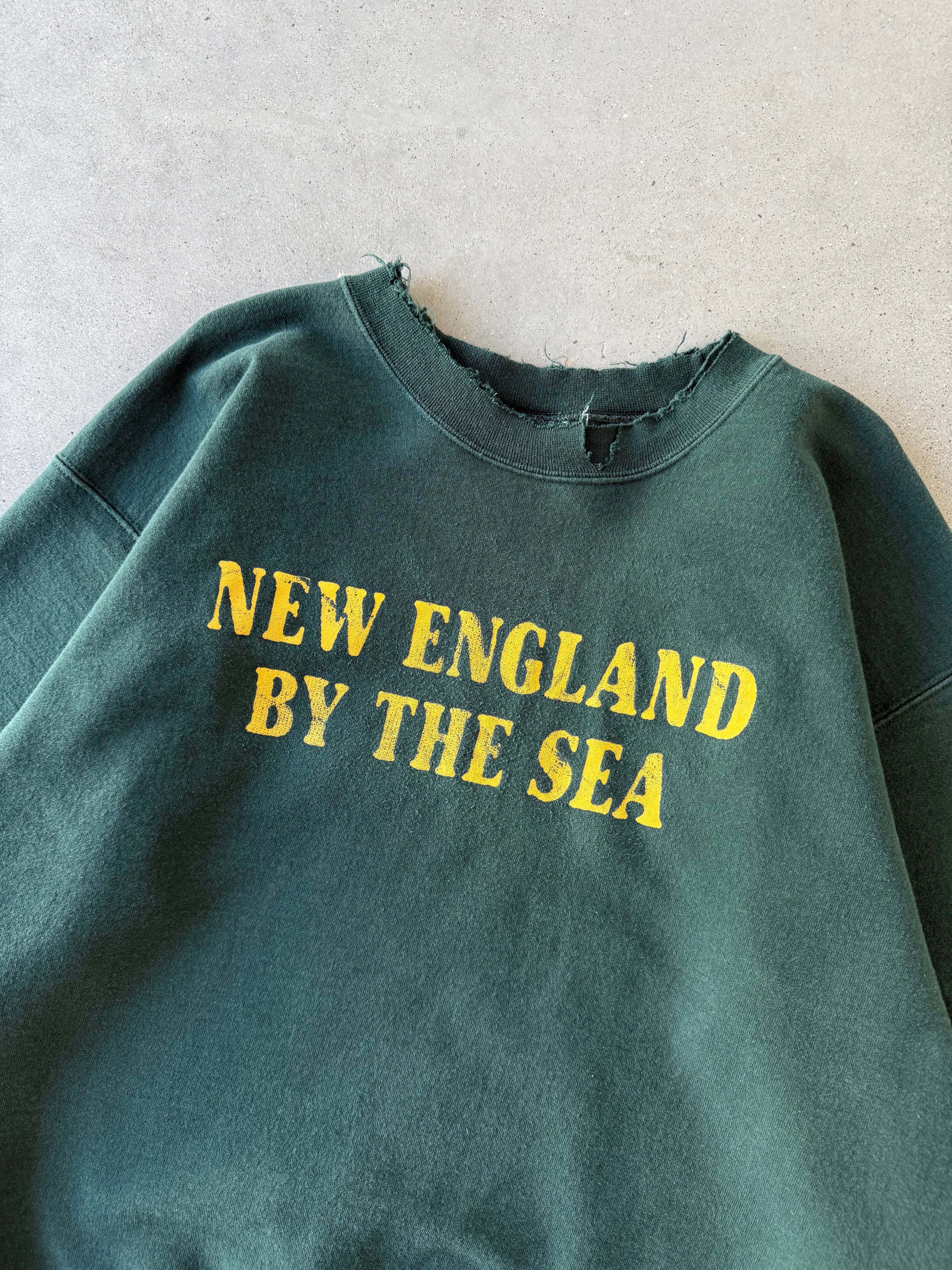 Vintage New England by The Sea Crewnecks - L