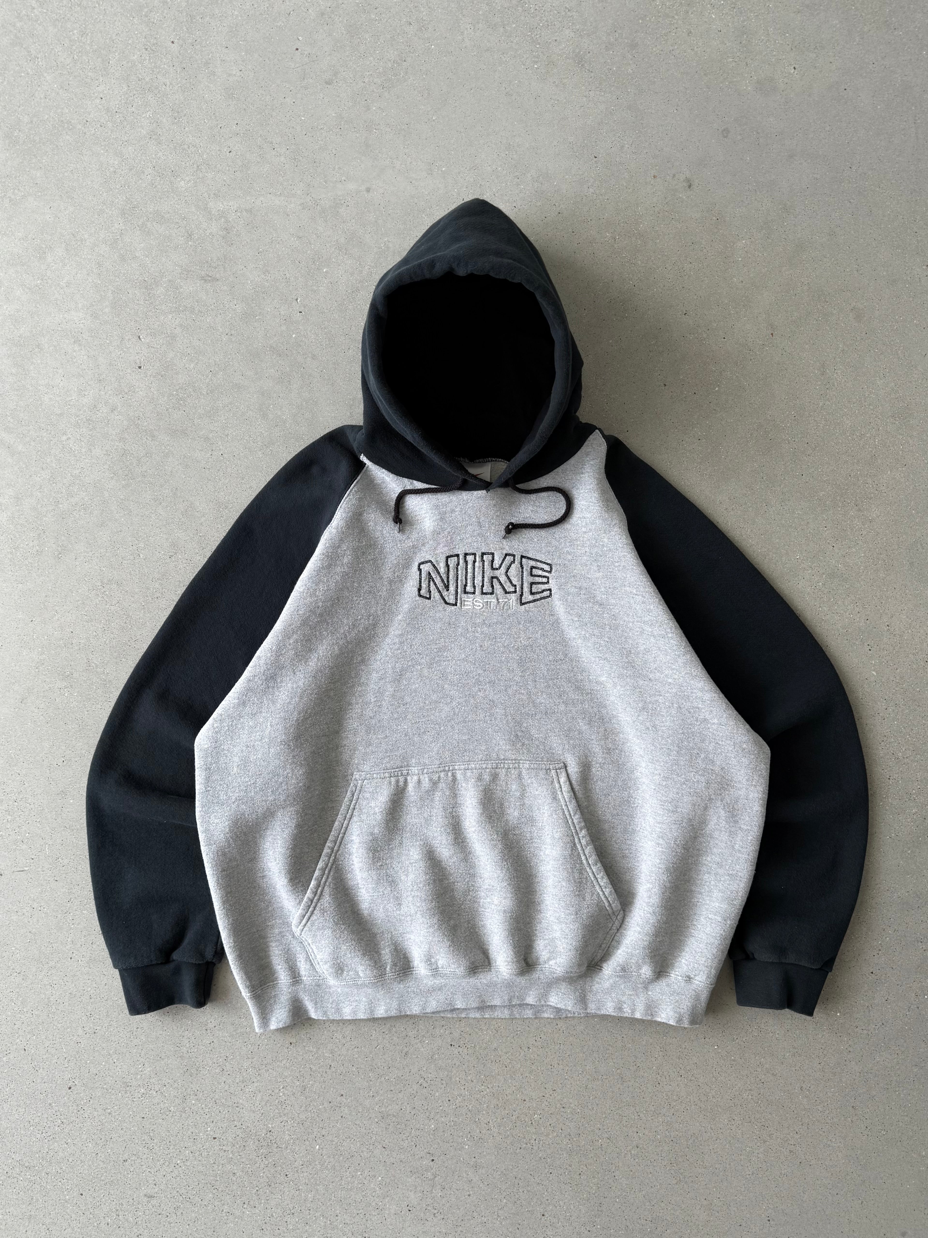 Vintage Nike Two-tone Spell-out Hoodie  - XXL