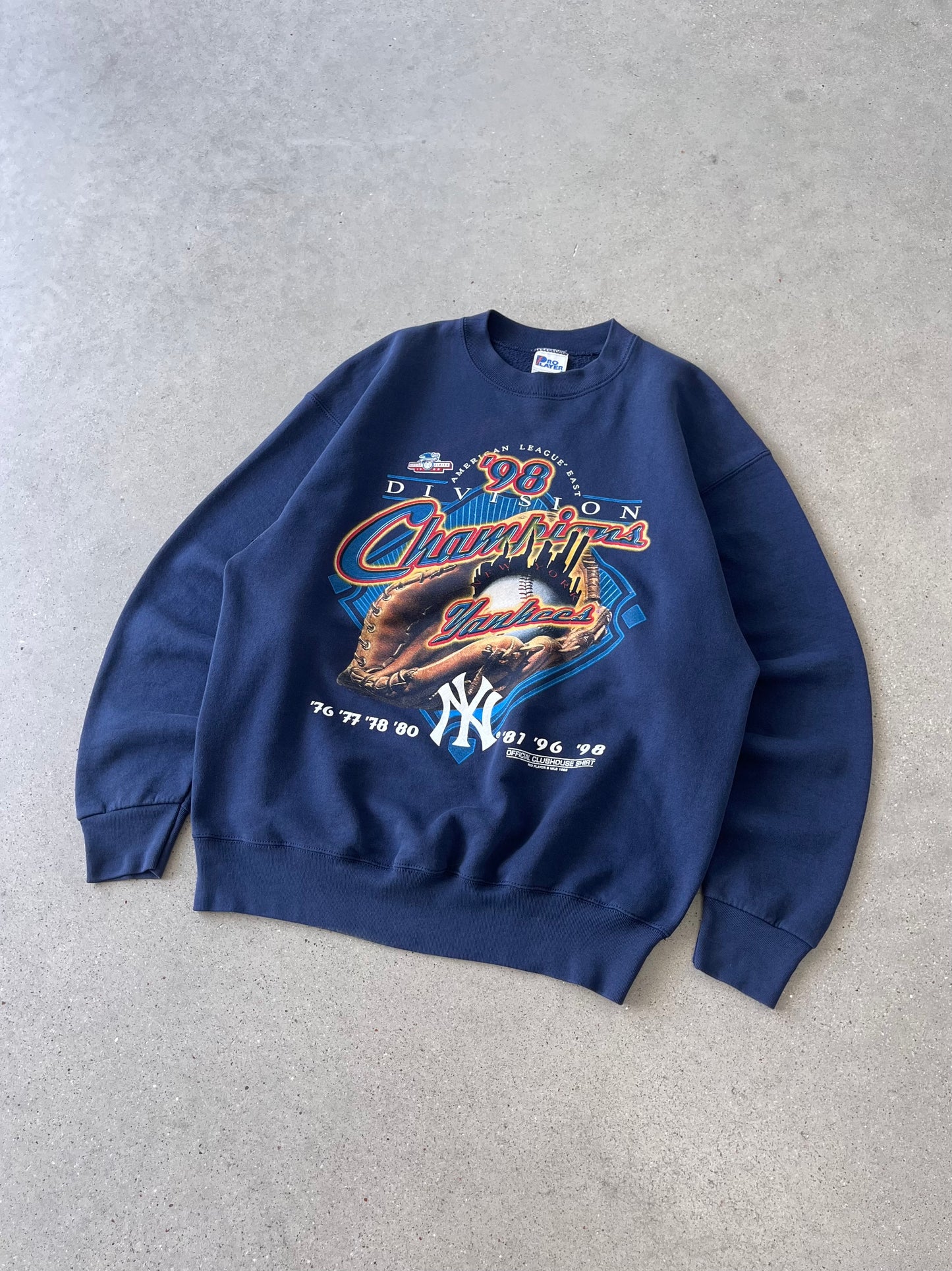 Vintage 1998 NY Yankees Champions Crewneck - L