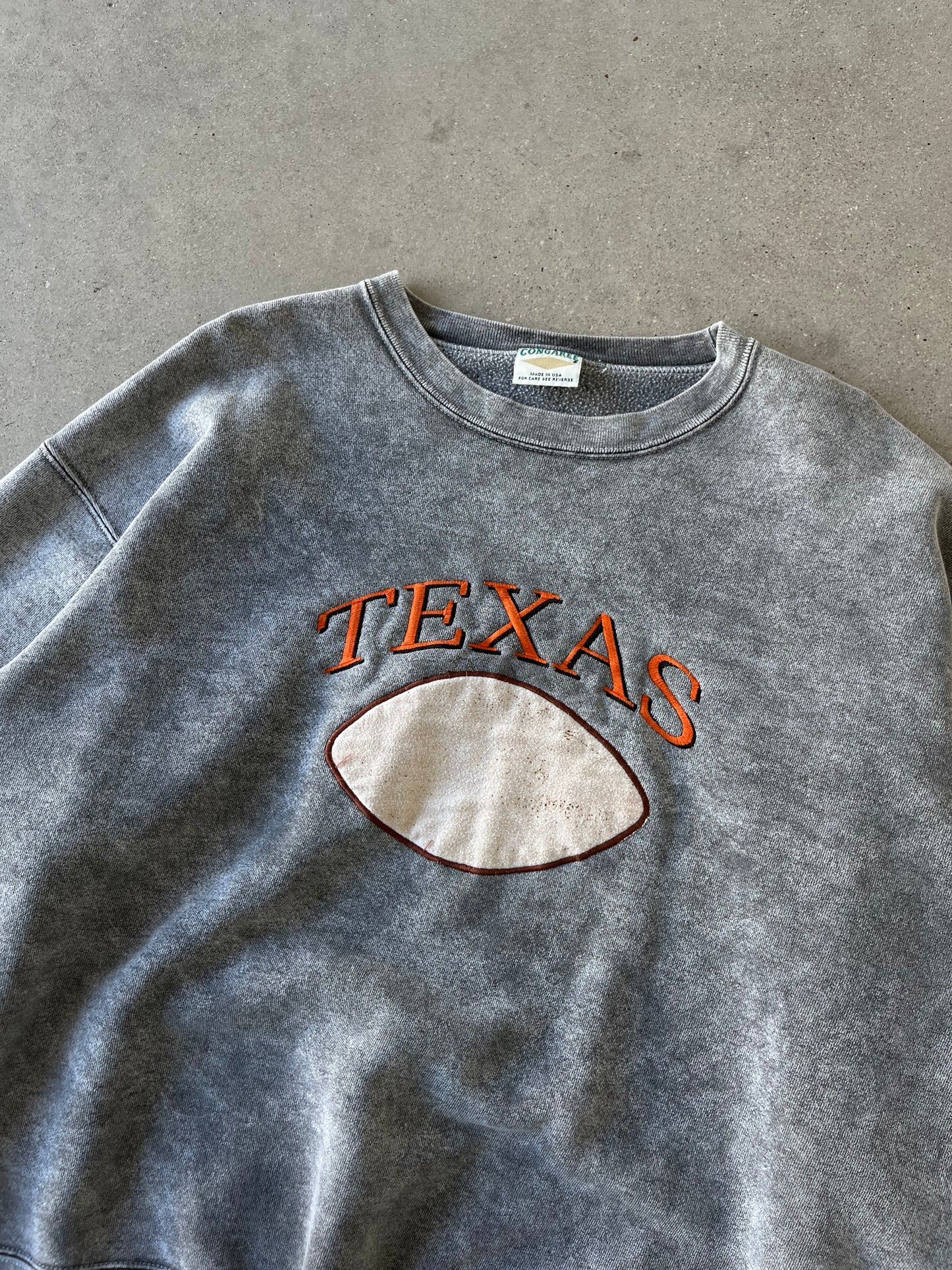 Vintage UT Texas Stoned-washed Sweatshirt - XL