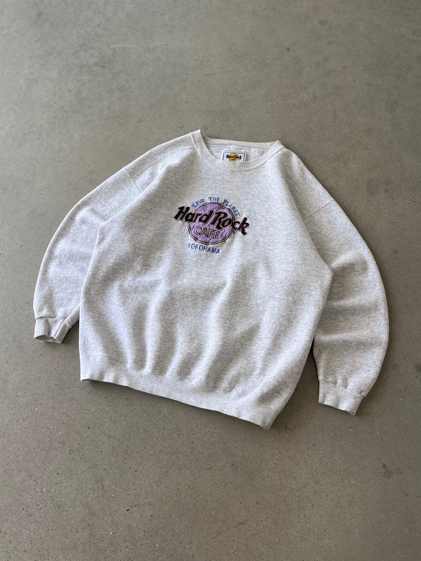 Vintage Hard Rock Cafe Yokohama Embroidered Crewneck - XL