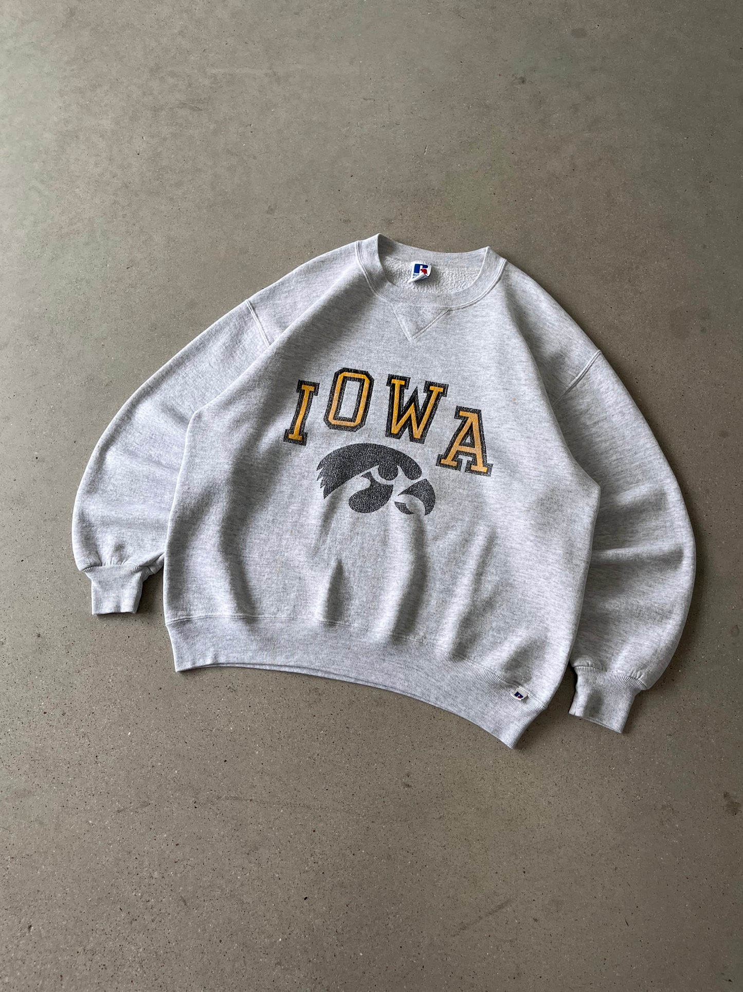 Vintage Iowa Russell Athletic Sweatshirt - XXL