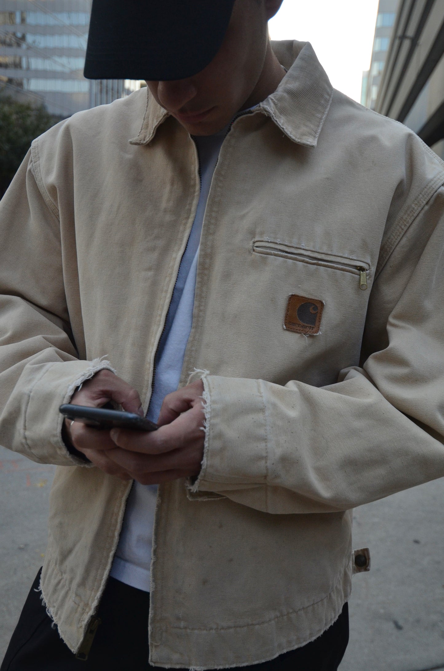 Vintage Carhartt Crème Blanket-lined Detroit Jacket - XL