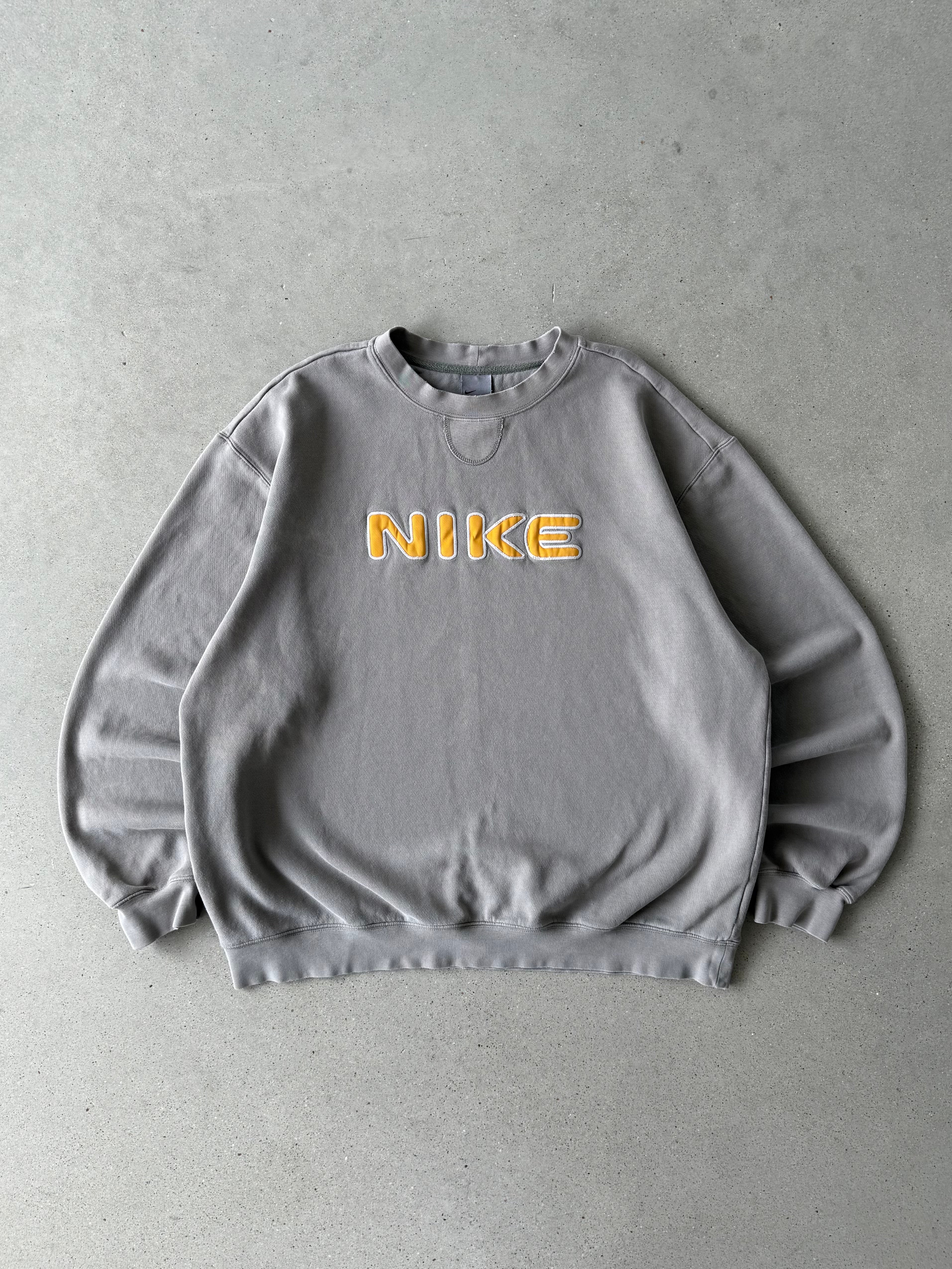 Vintage Nike Spellout Cream Sweatshirt - XL