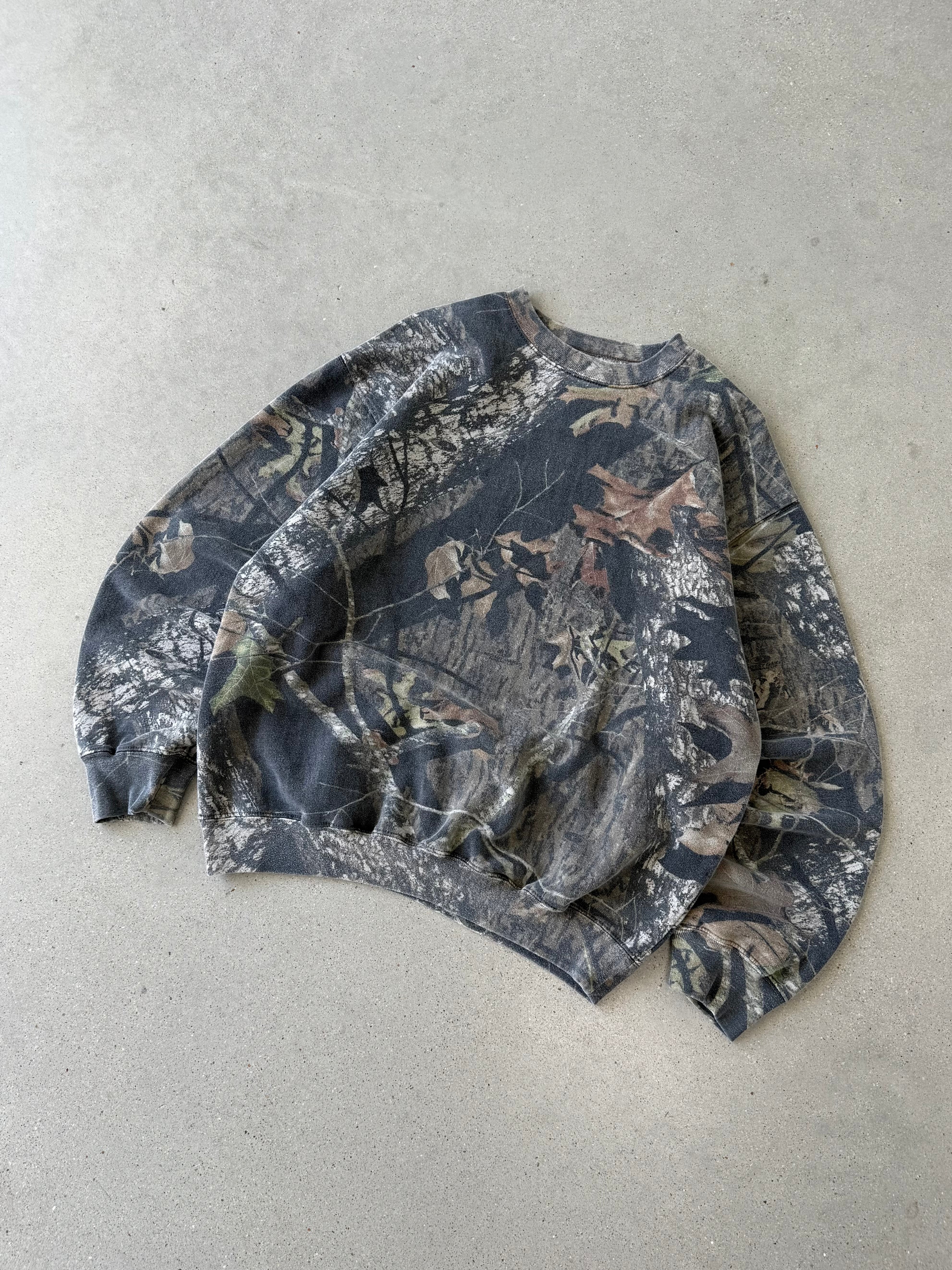 Vintage FieldStaff Realtree Camo Crewneck - L