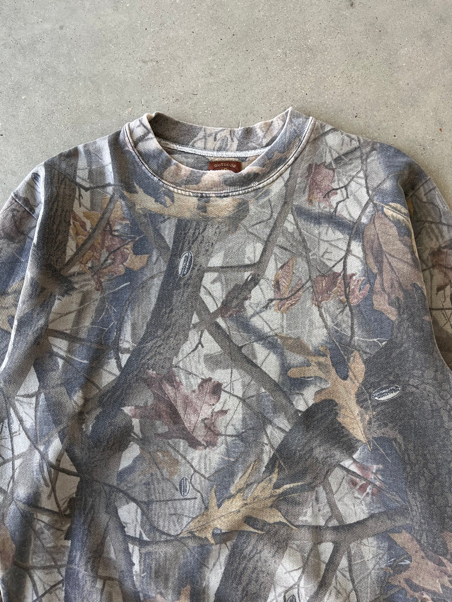 Vintage ACE Faded Realtree Crewneck - M