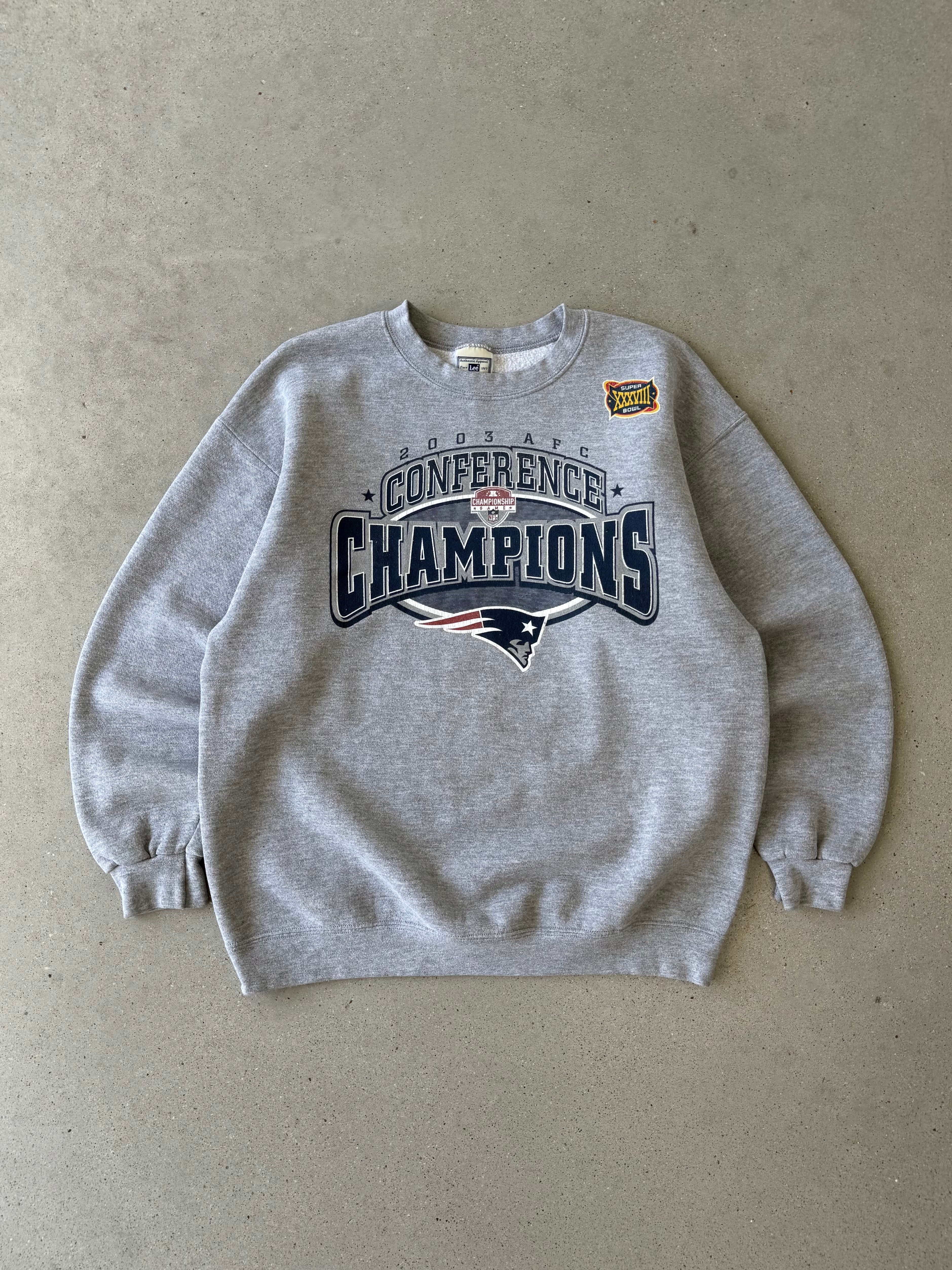 Vintage Lee 2003 New England Patriots Gray Sweatshirt - L